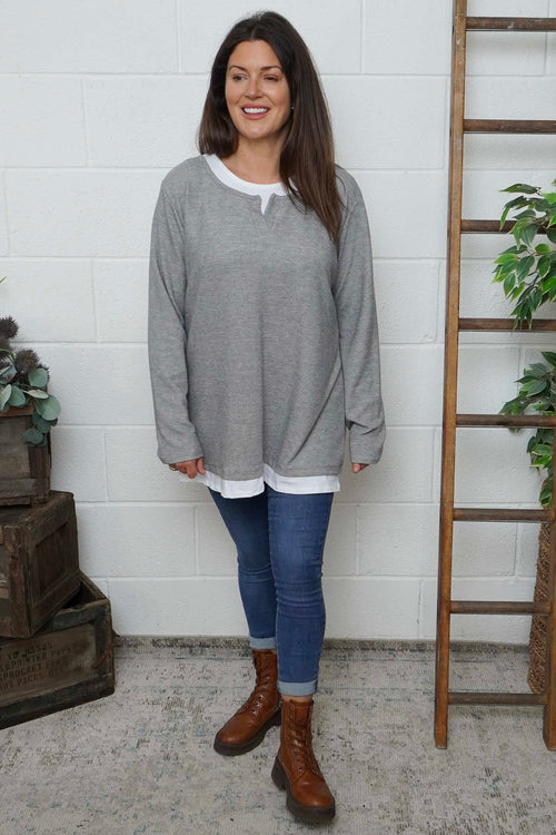 Casiane Top Grey - Image 3