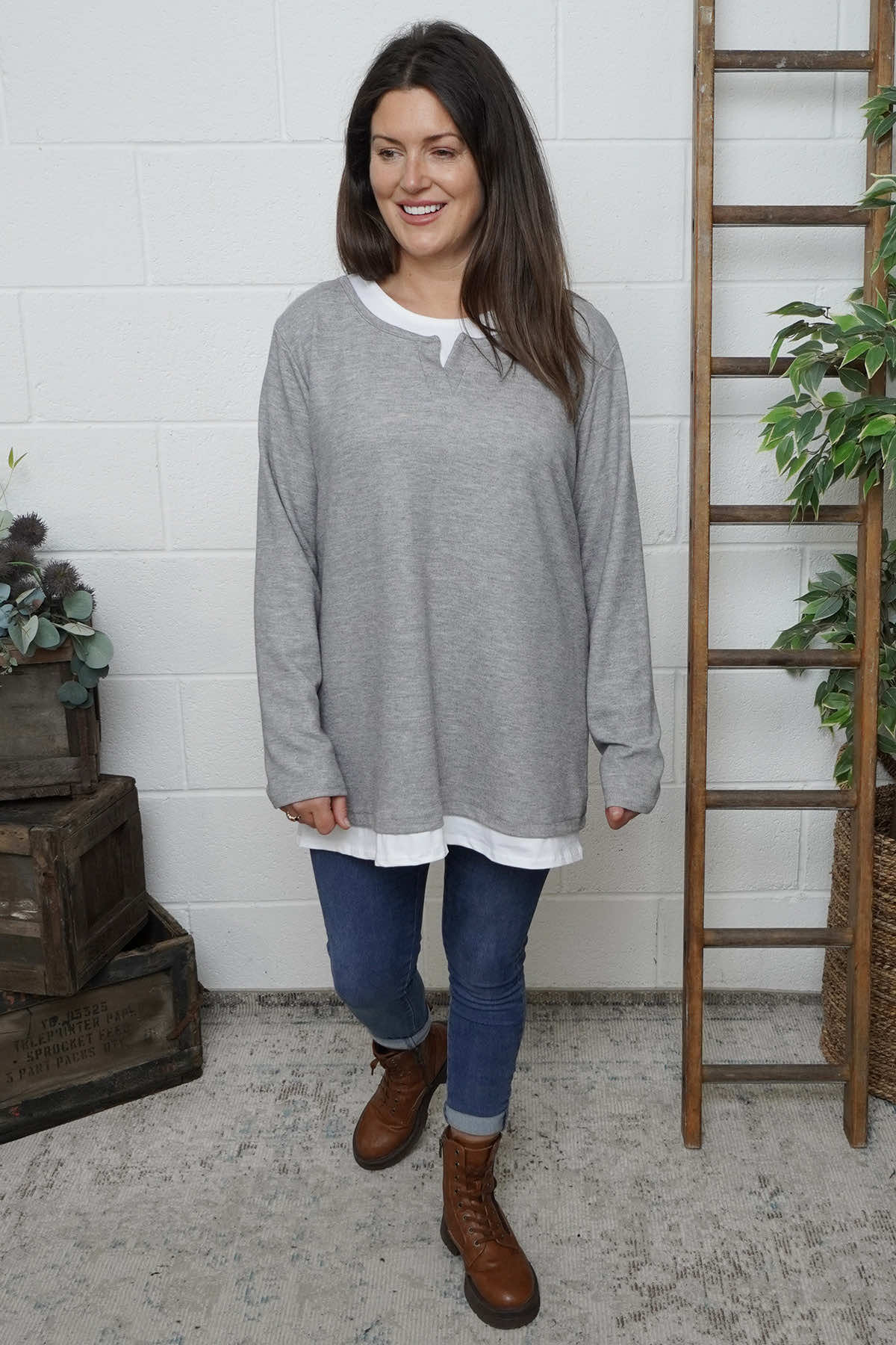 Casiane Top Grey