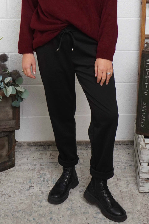 Jayda Trousers Black - Image 1