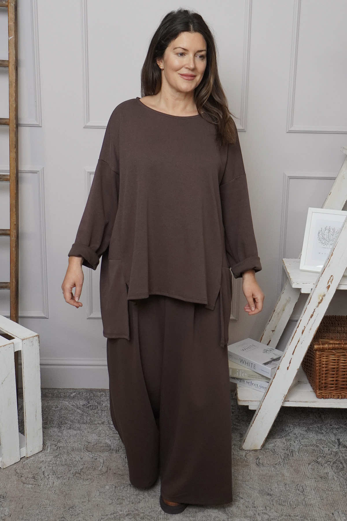 Charla Dipped Hem Cotton Top Cocoa