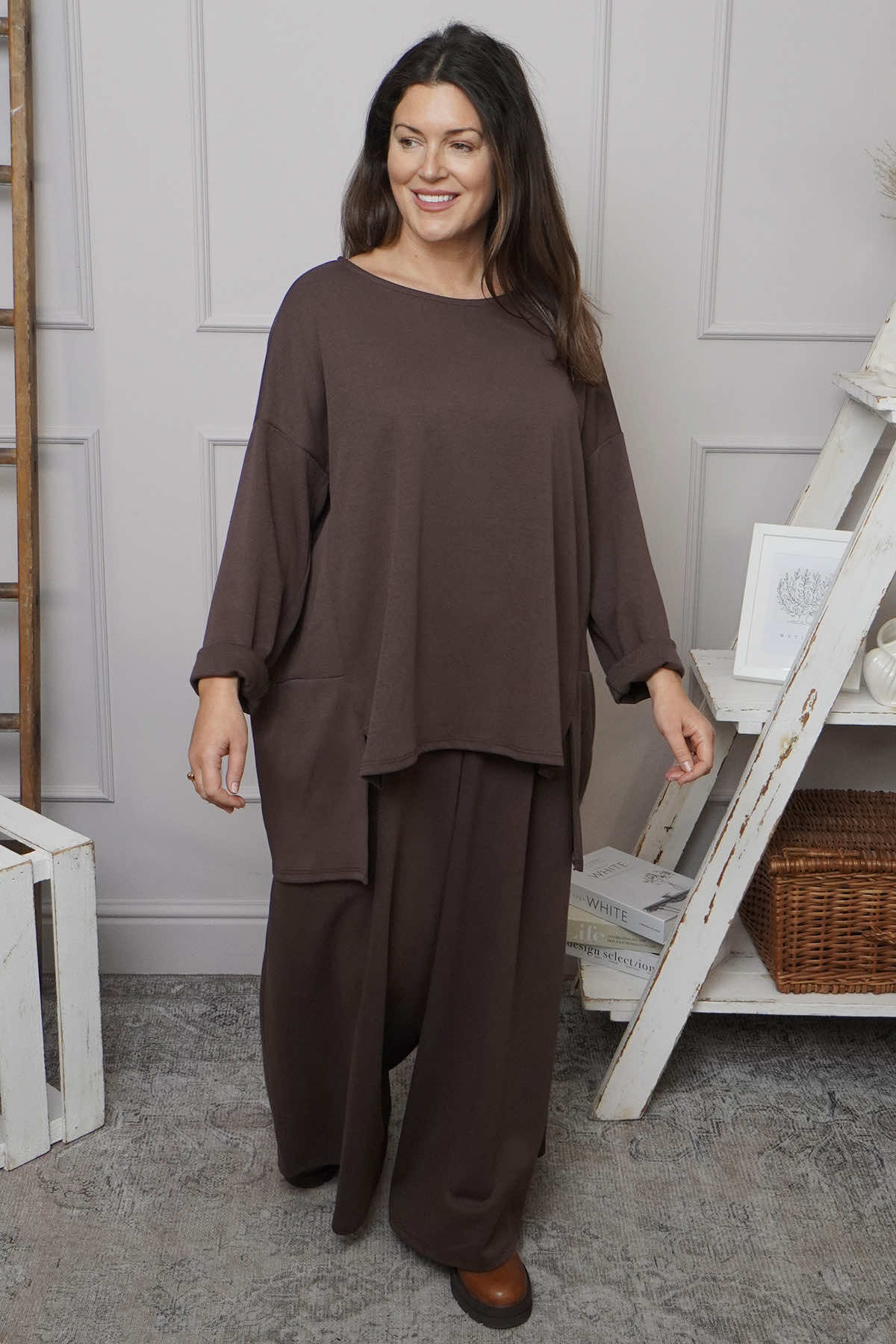 Charla Dipped Hem Cotton Top Cocoa