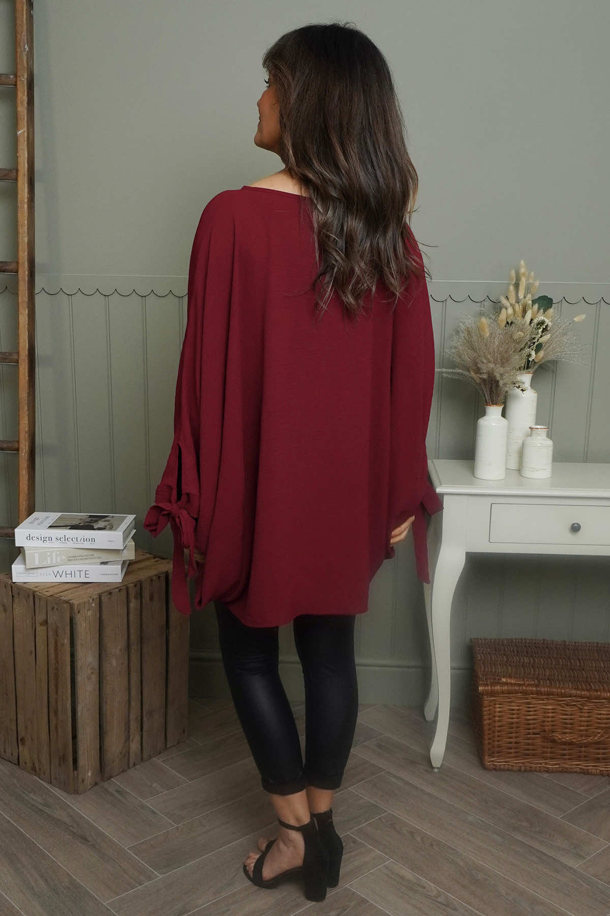 Anette Tie Sleeve Top Wine