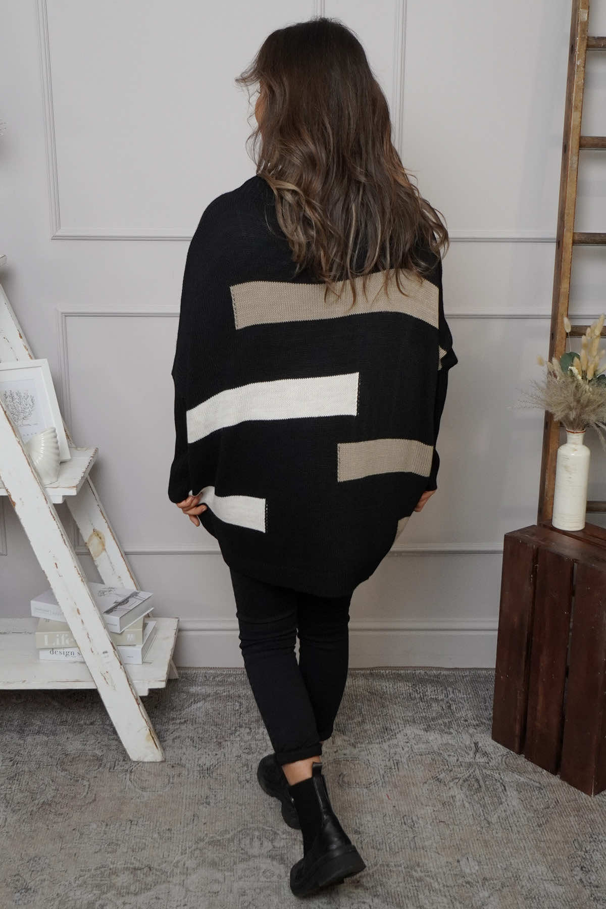 Melva Block Knitted Jumper Black