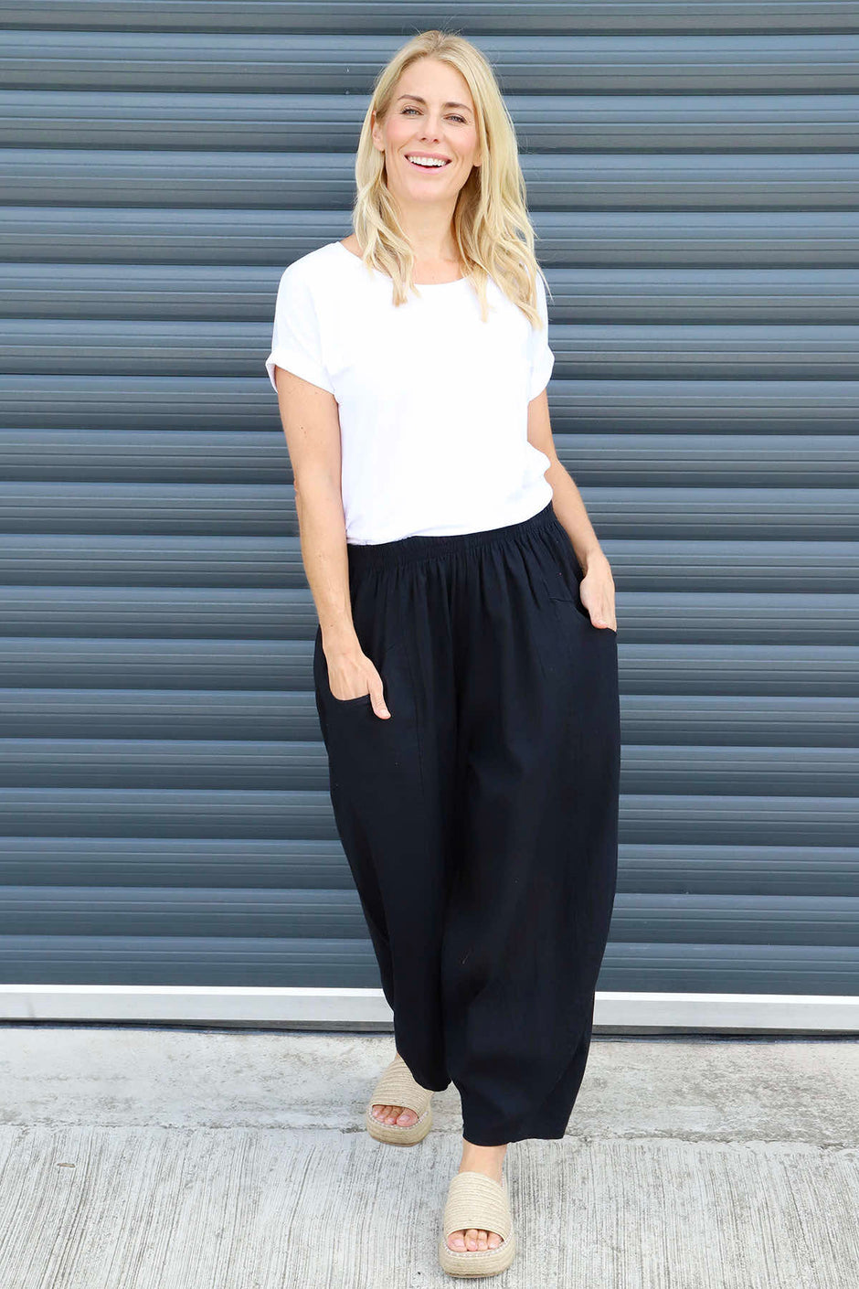 Evelyn Linen Trousers Black
