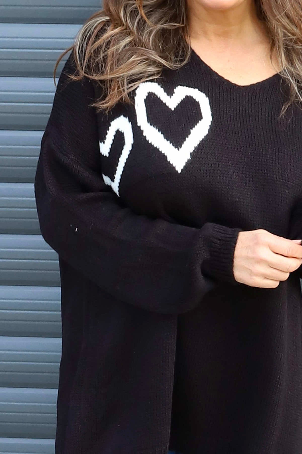 Janelle Heart Knitted Jumper Black
