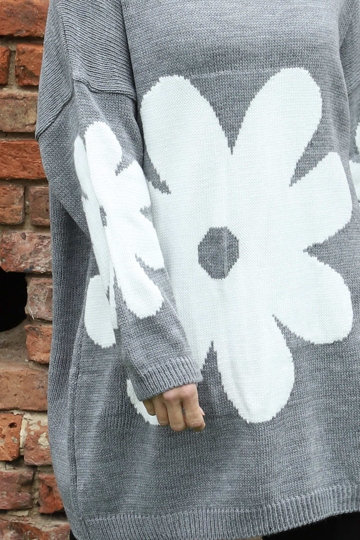 Joan Flower Knitted Jumper Mid Grey