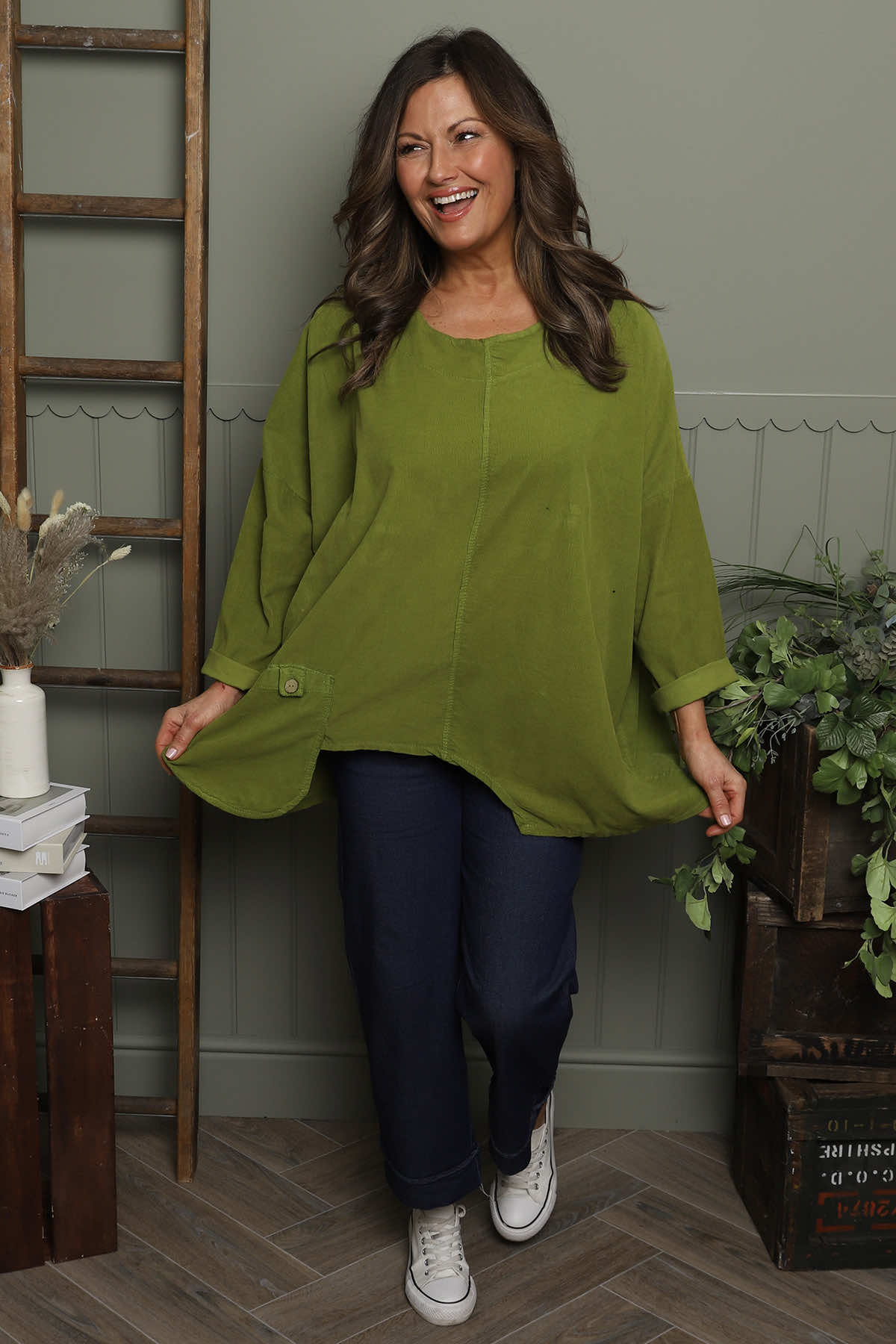 Daisy Needlecord Top Olive