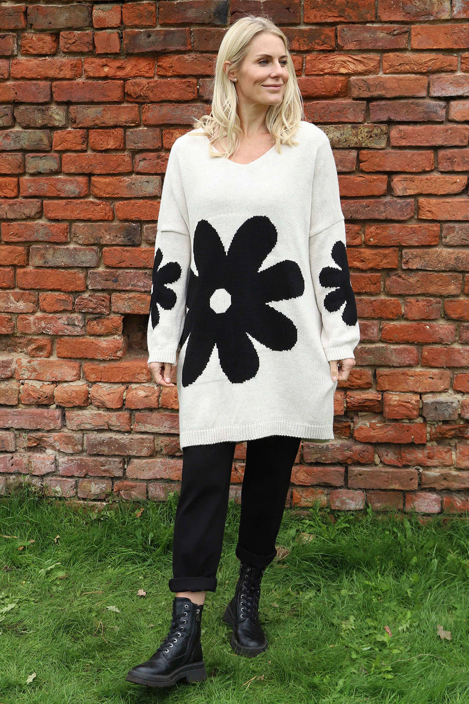 Joan Flower Knitted Jumper Stone