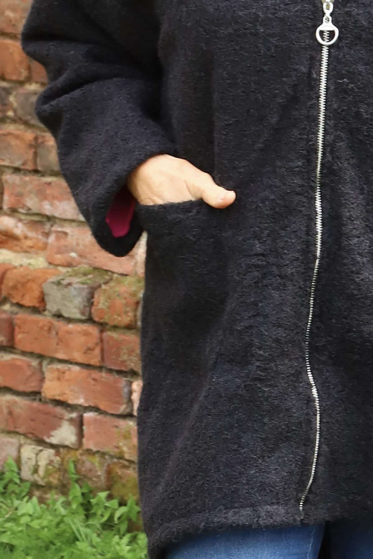 Sheila Zip Hooded Jacket Black