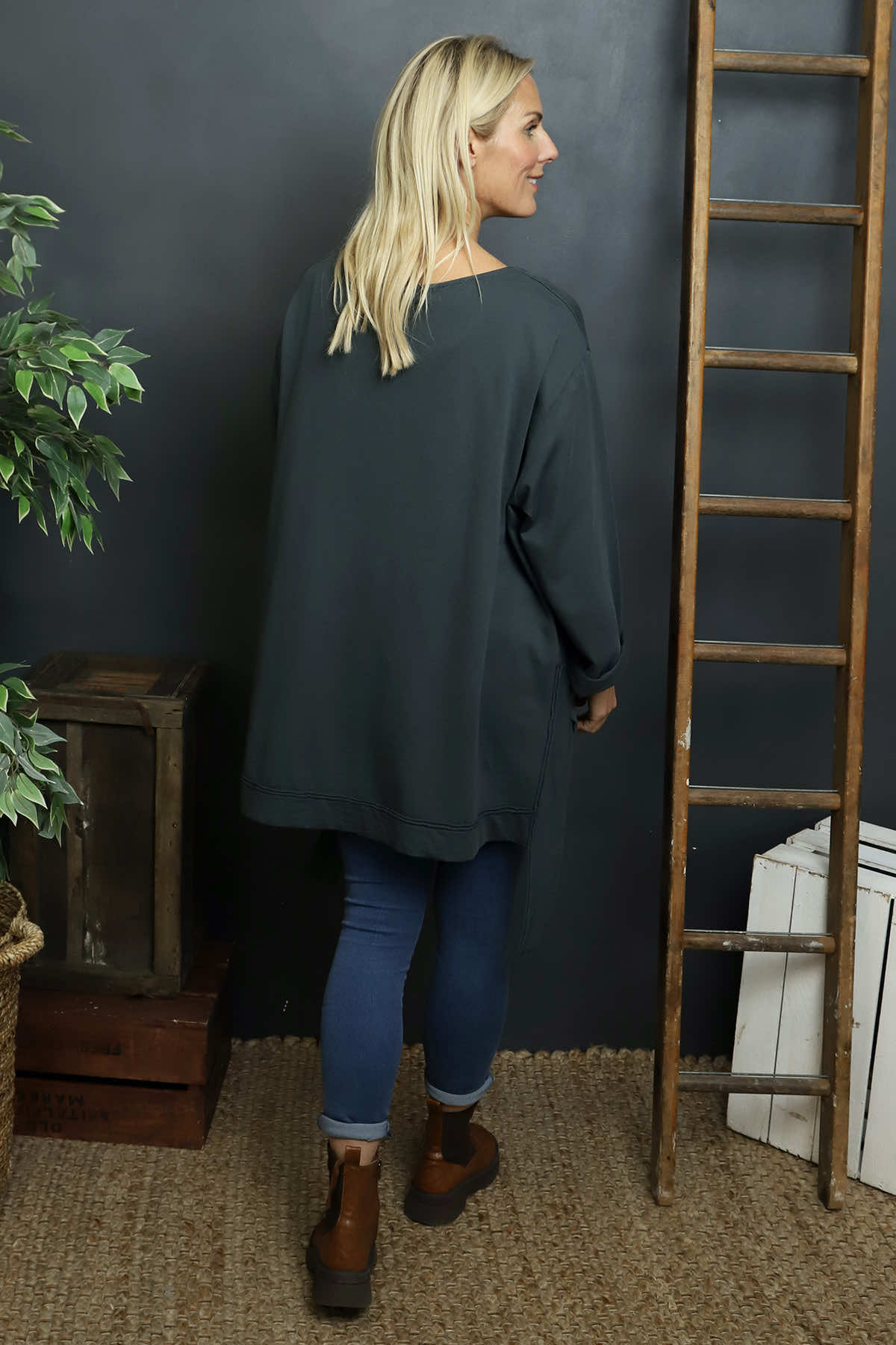 Mercer Asymmetric Cotton Top Charcoal