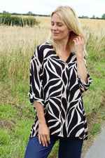 Morgan Print V-Neck Top Black Black - Morgan Print V-Neck Top Black