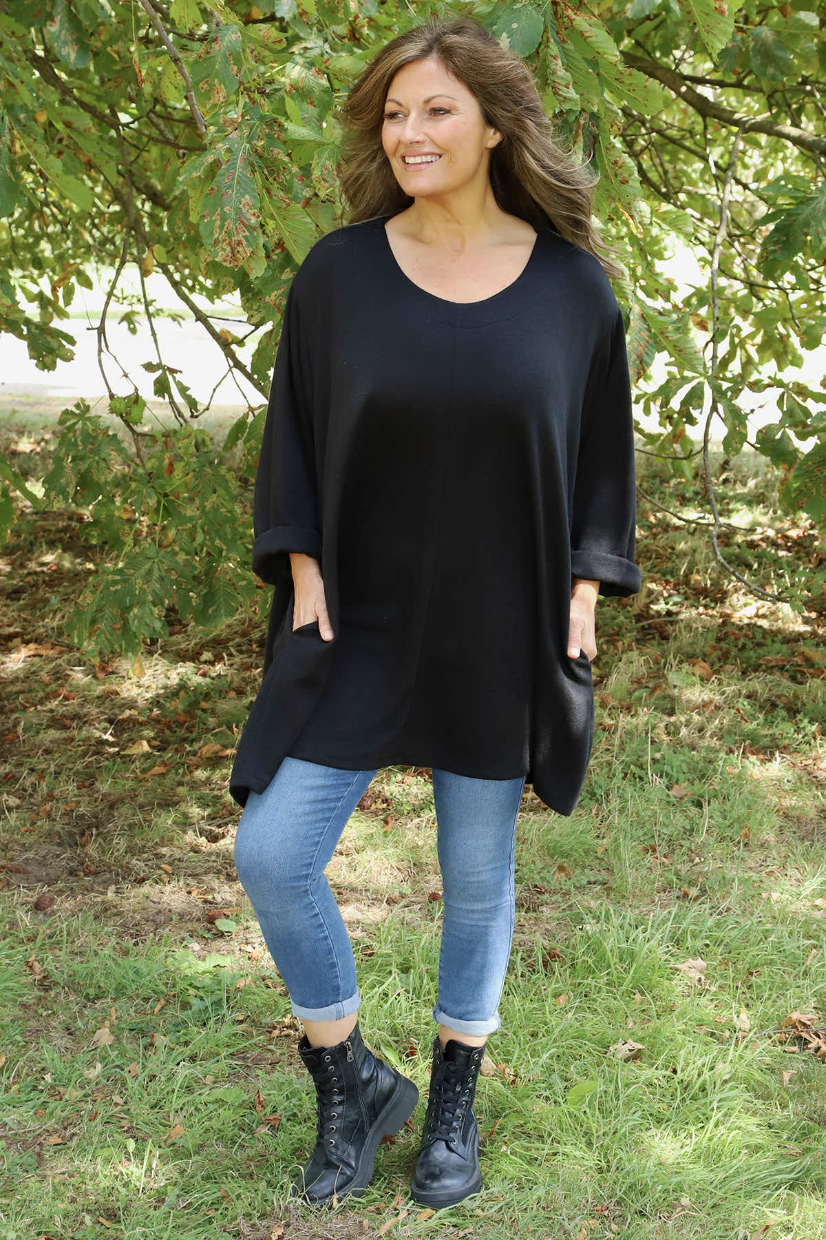 Beverley Oversize Knitted Top Black