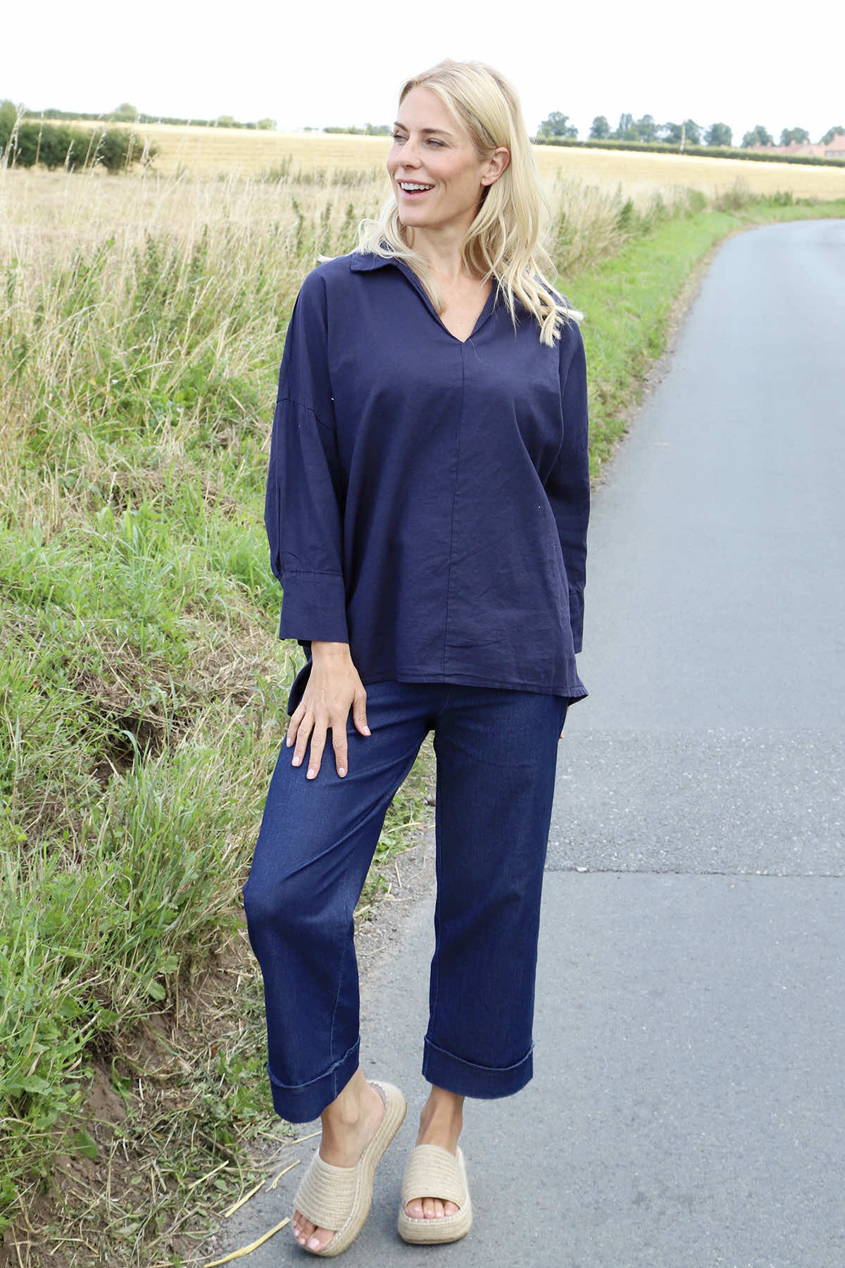 Audrey Collared Linen Top Navy