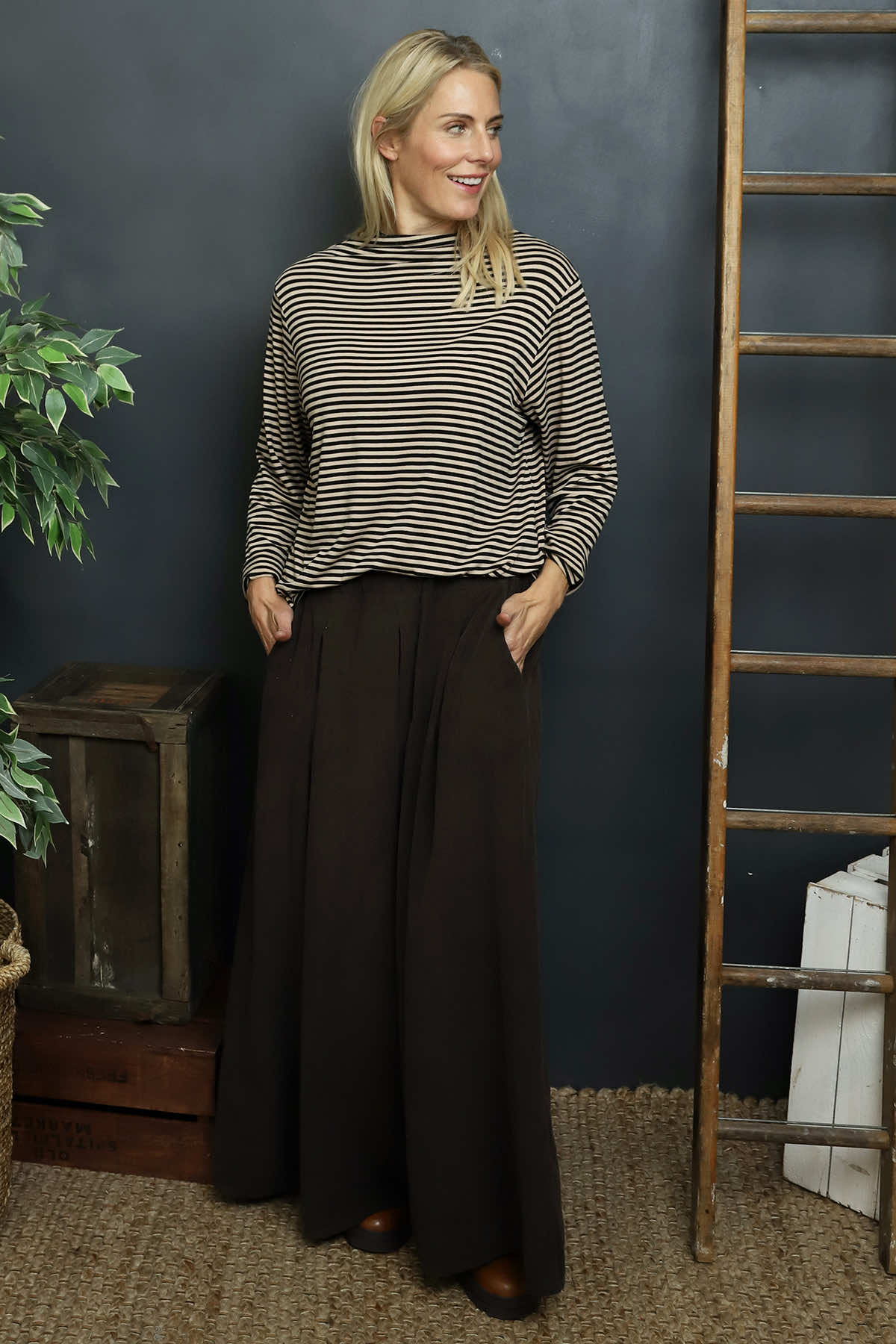 Trish Wide Leg Needlecord Trousers Cocoa