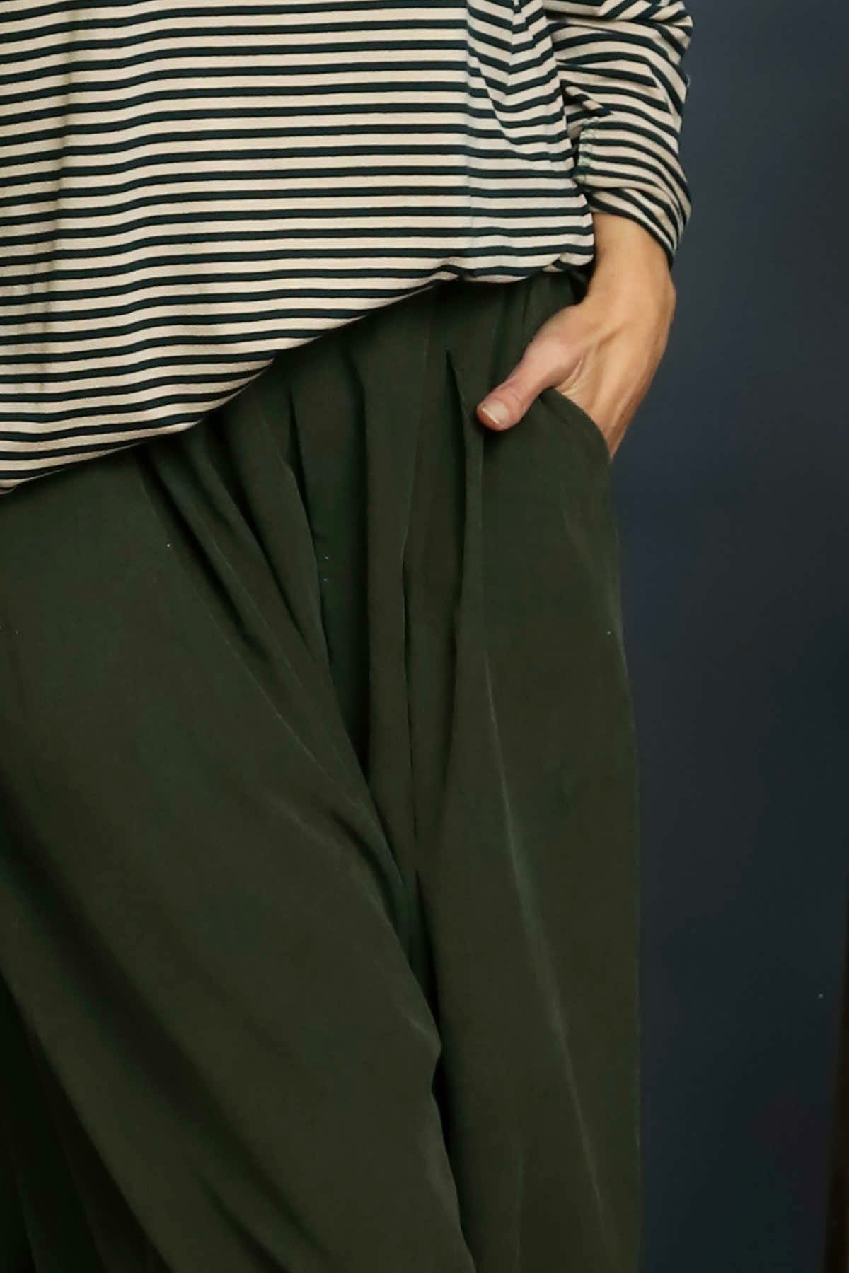 Trish Wide Leg Needlecord Trousers Khaki