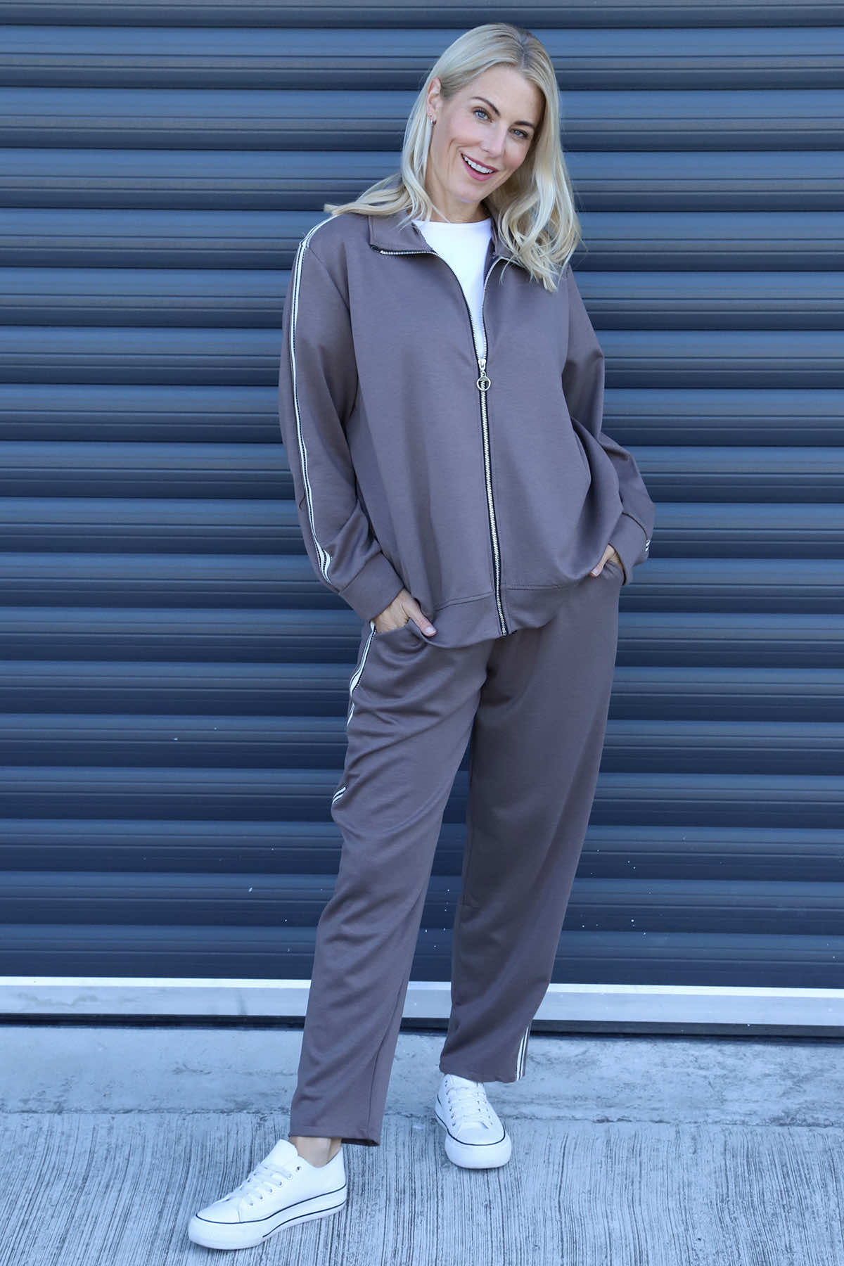 Safiya Zip Jacket Mocha