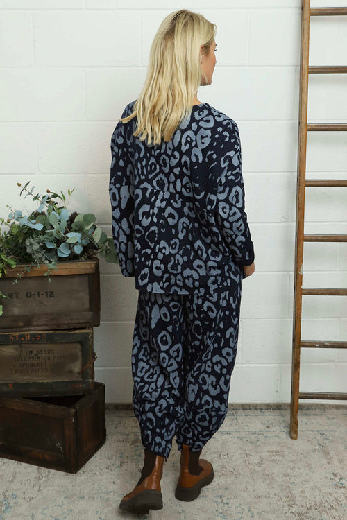Novalie Leopard Cotton Top Navy - Image 4