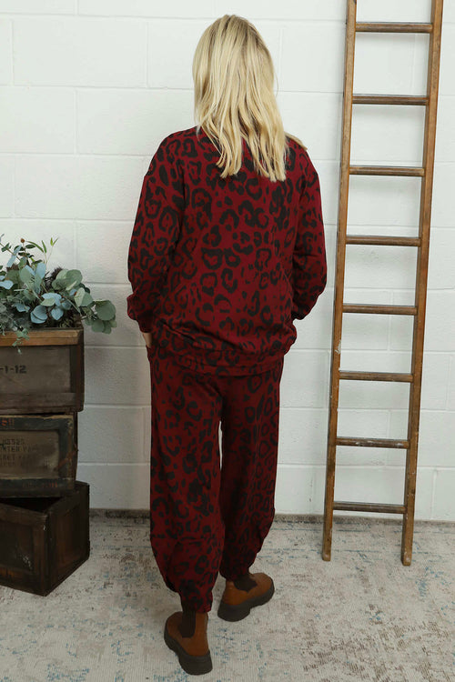 Nerissa Leopard Cotton Trousers Wine - Image 4