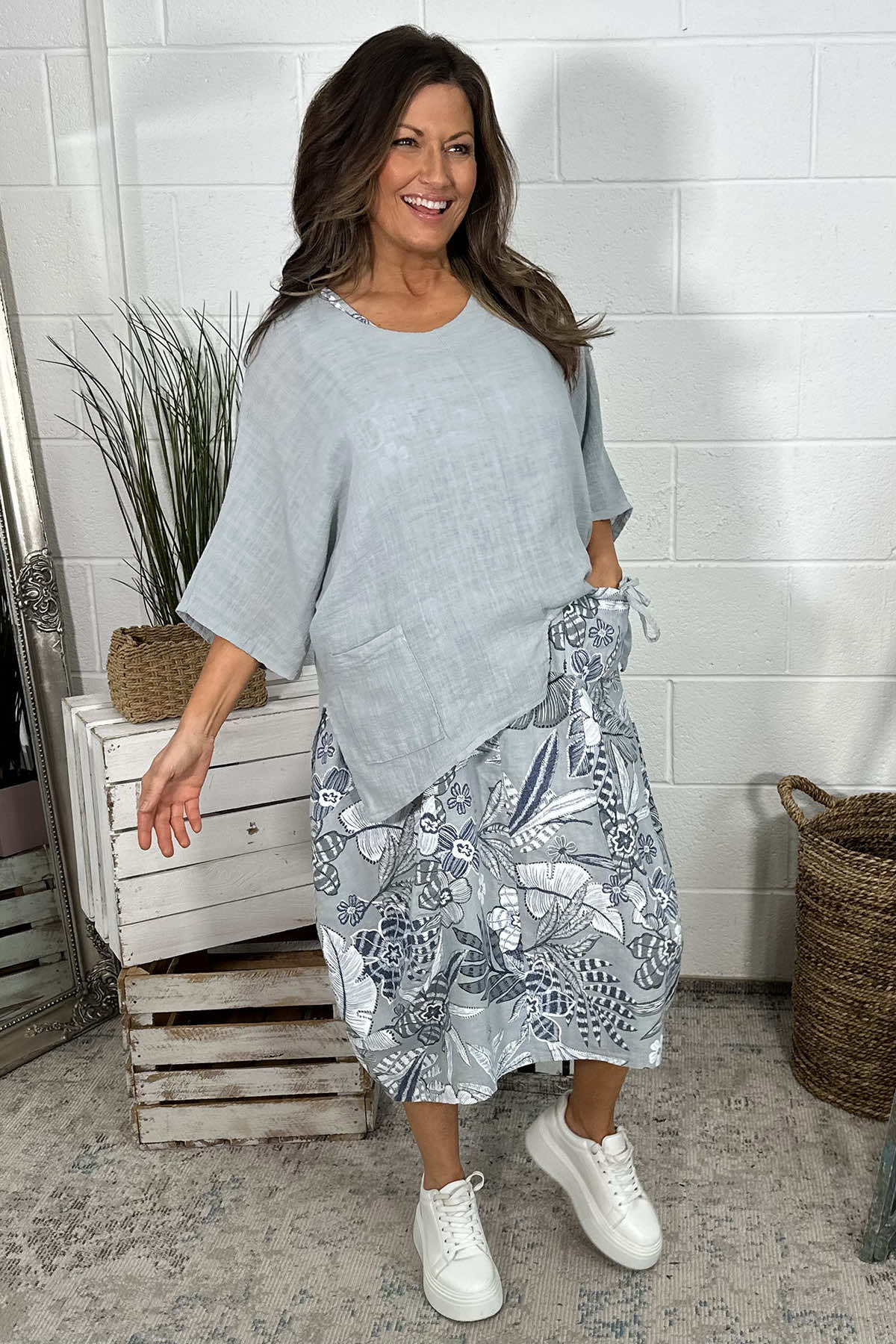 Isolde Linen Top Grey