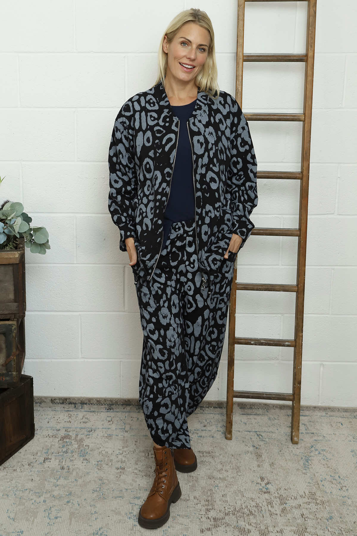 Katana Leopard Cotton Jacket Black