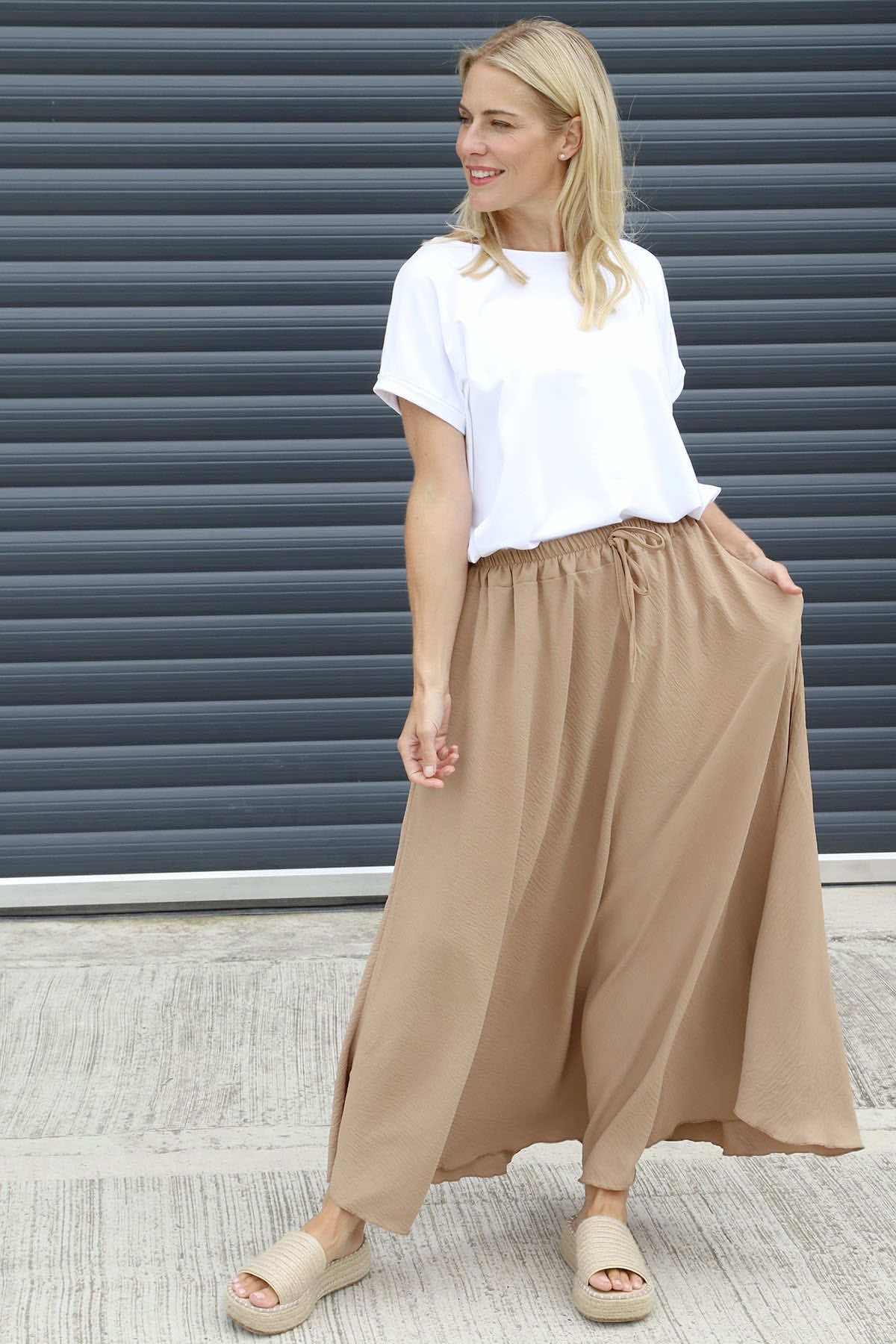 Shelby Skirt Camel