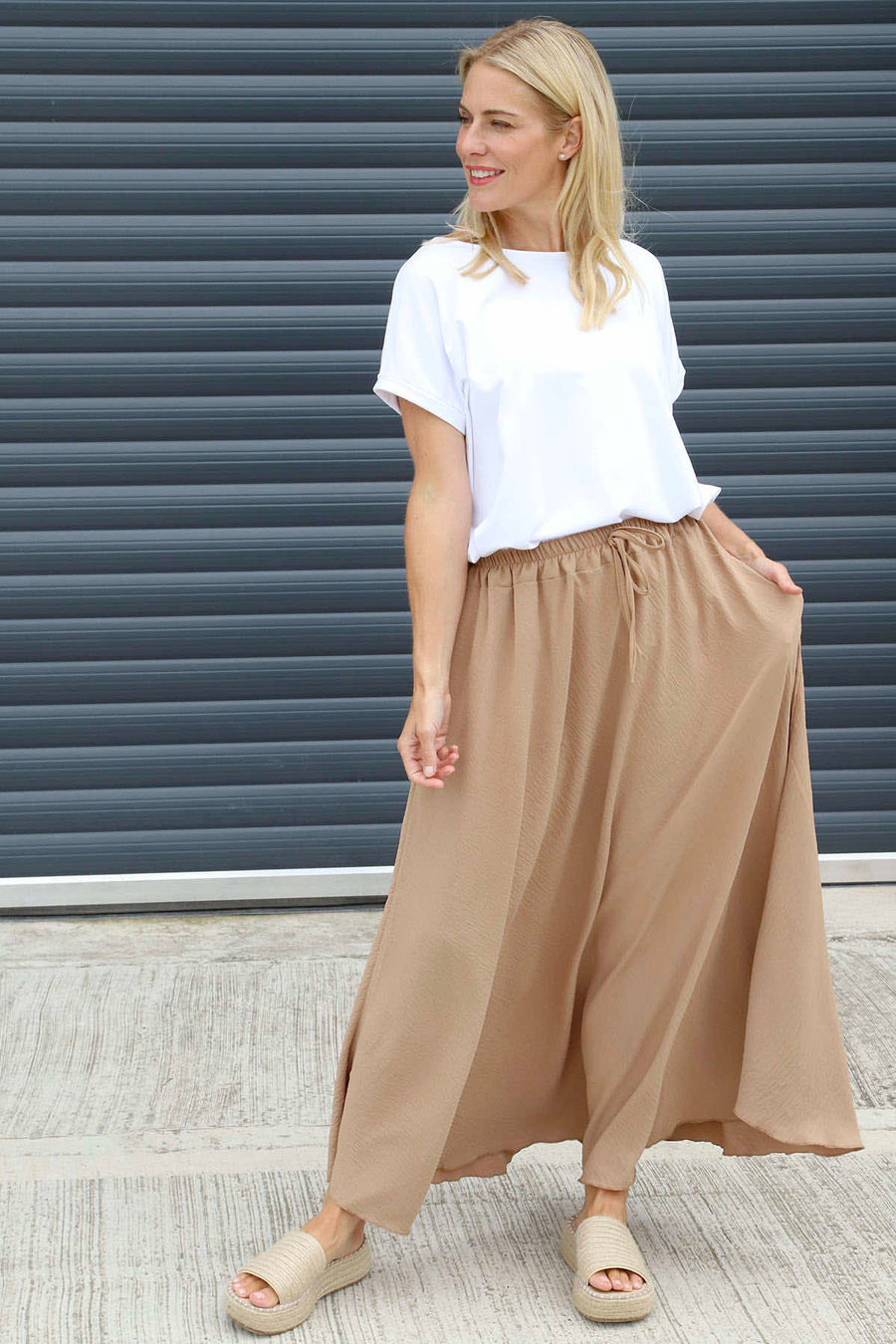Shelby Skirt Camel