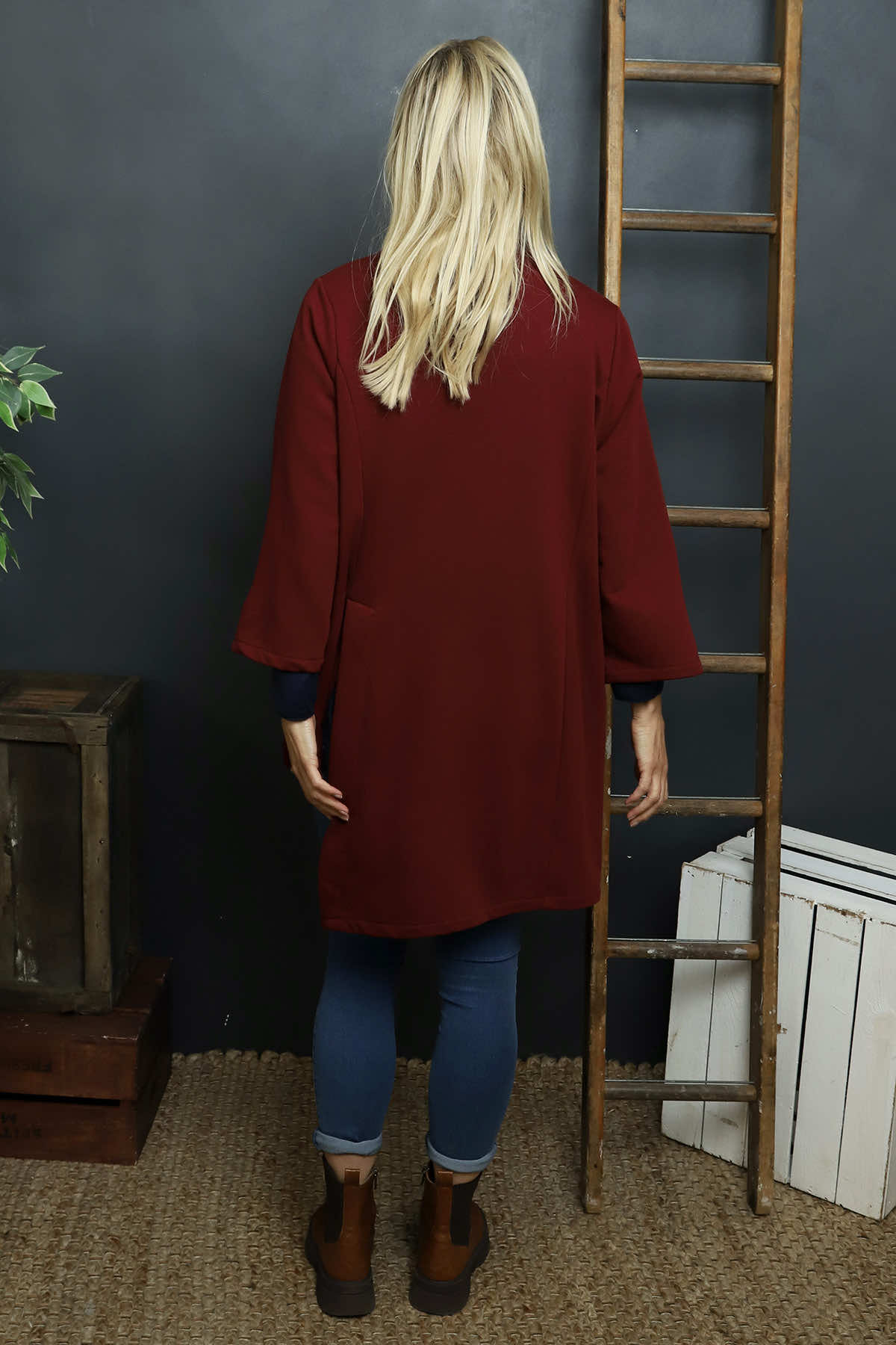 Damaris Asymmetric Button Cotton Top Wine