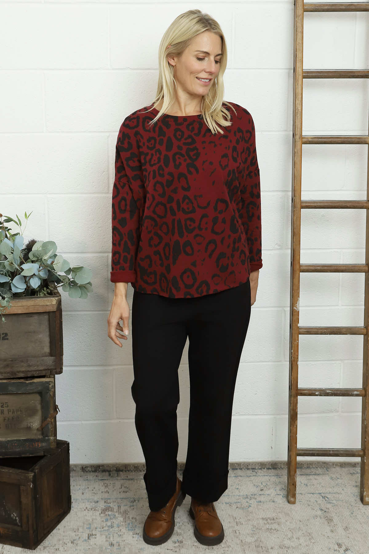 Novalie Leopard Cotton Top Wine