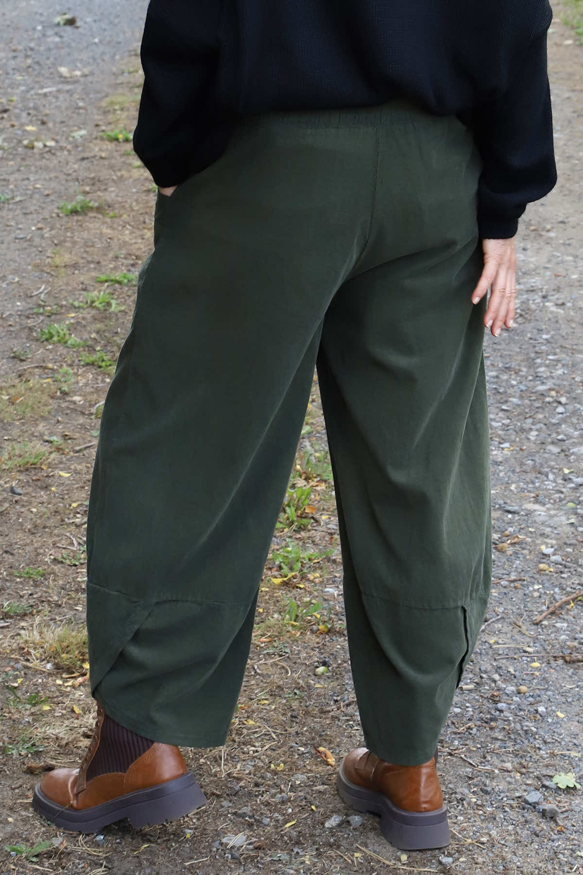 Primrose Needlecord Trousers Khaki