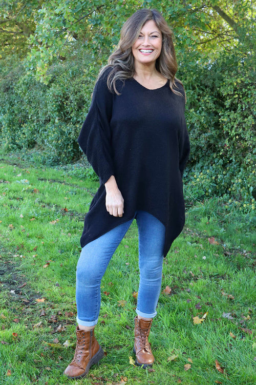 Paulina V-Neck Knitted Jumper Black - Image 1