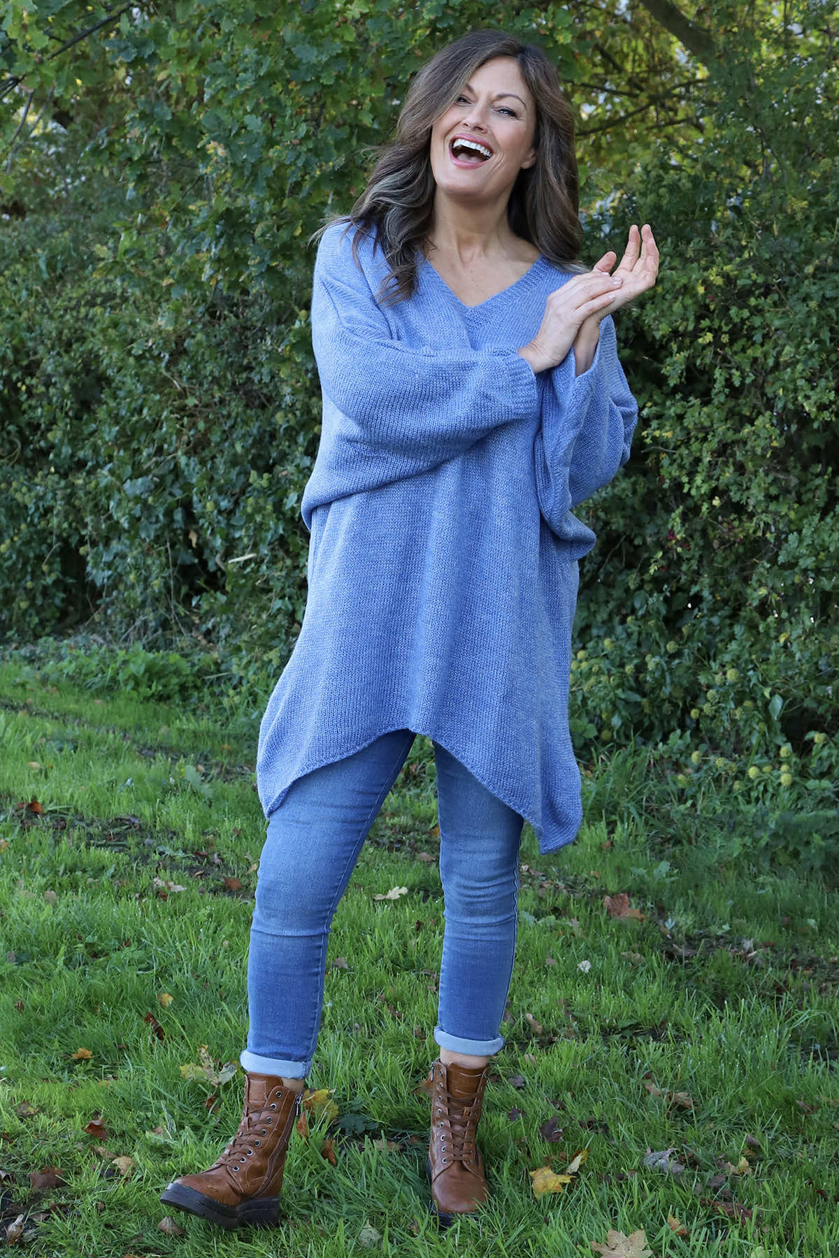 Paulina V-Neck Knitted Jumper Blue