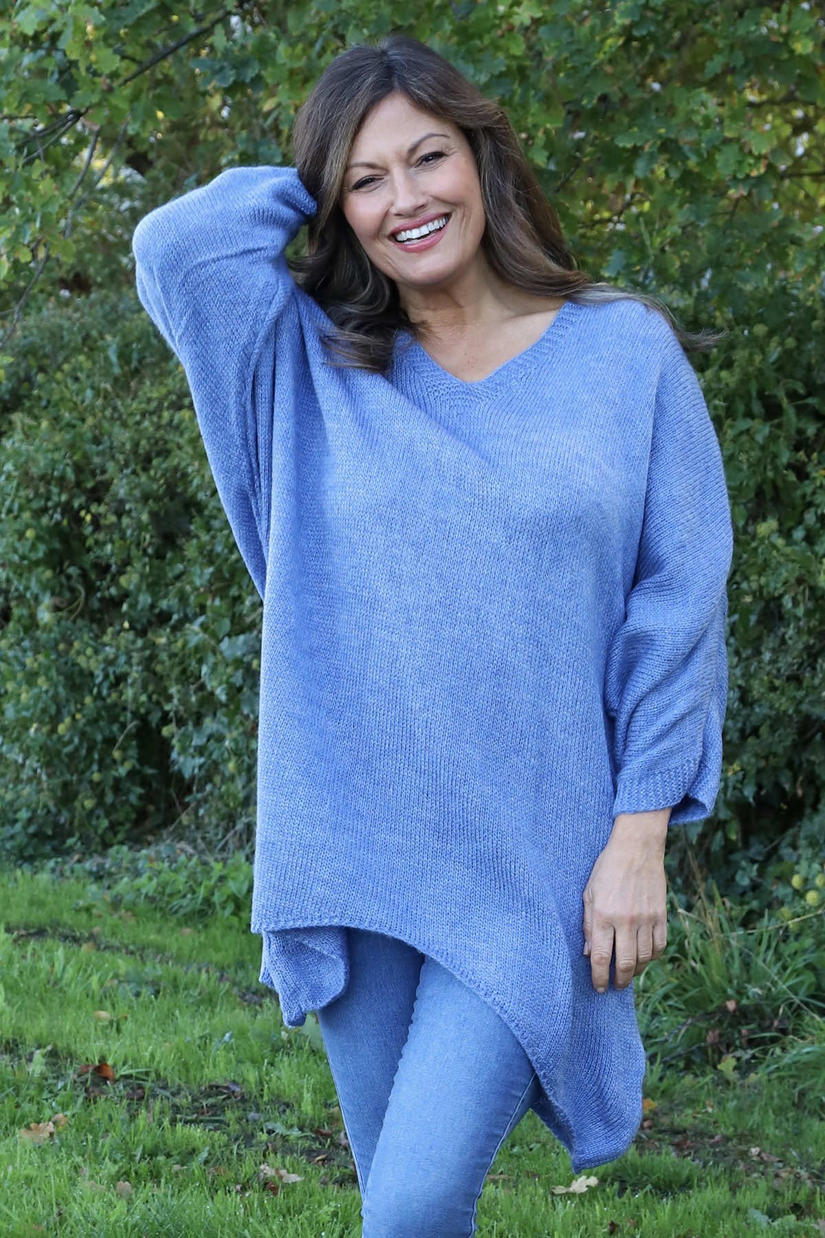 Paulina V-Neck Knitted Jumper Blue