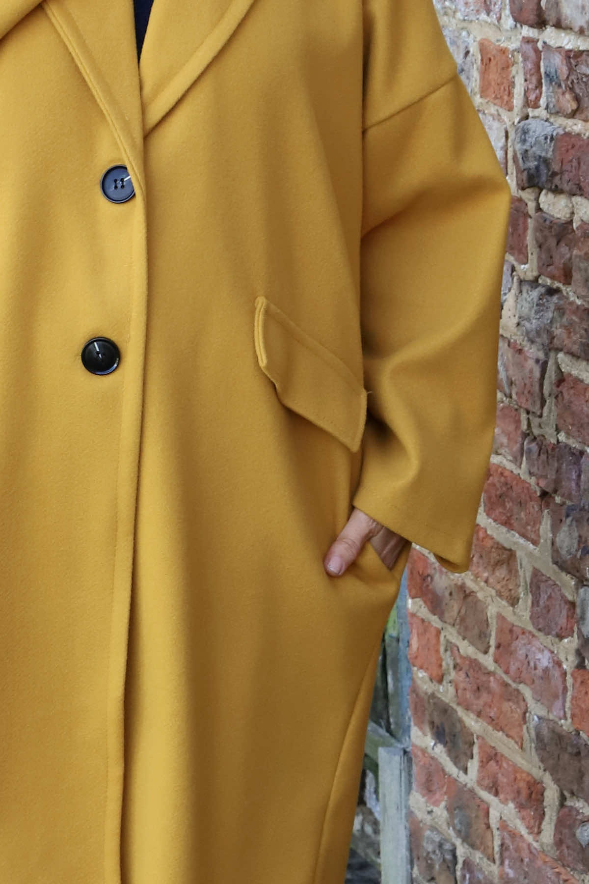 Helen Coat Yellow