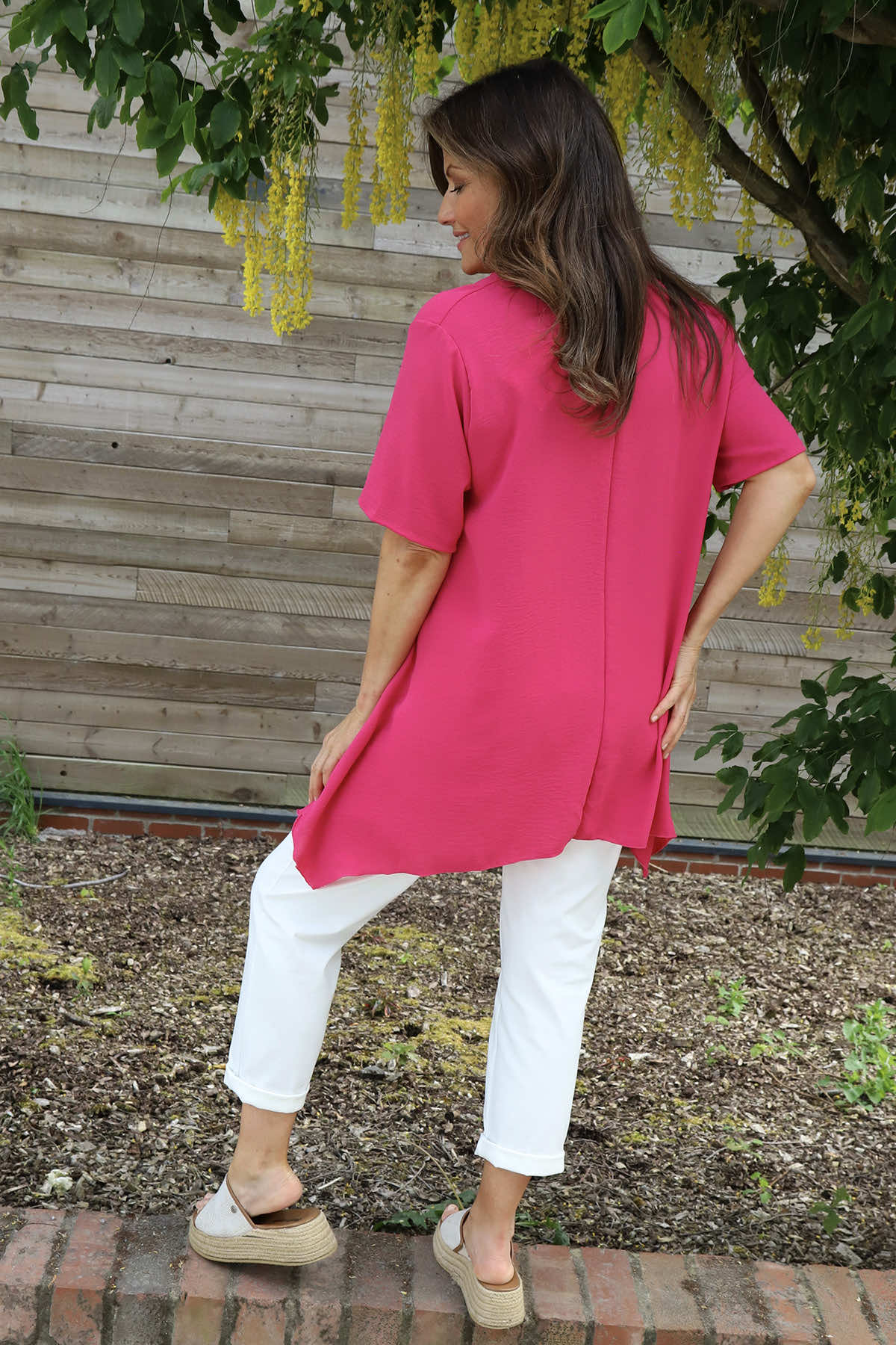 Loreleigh Dipped Side Top Fuchsia