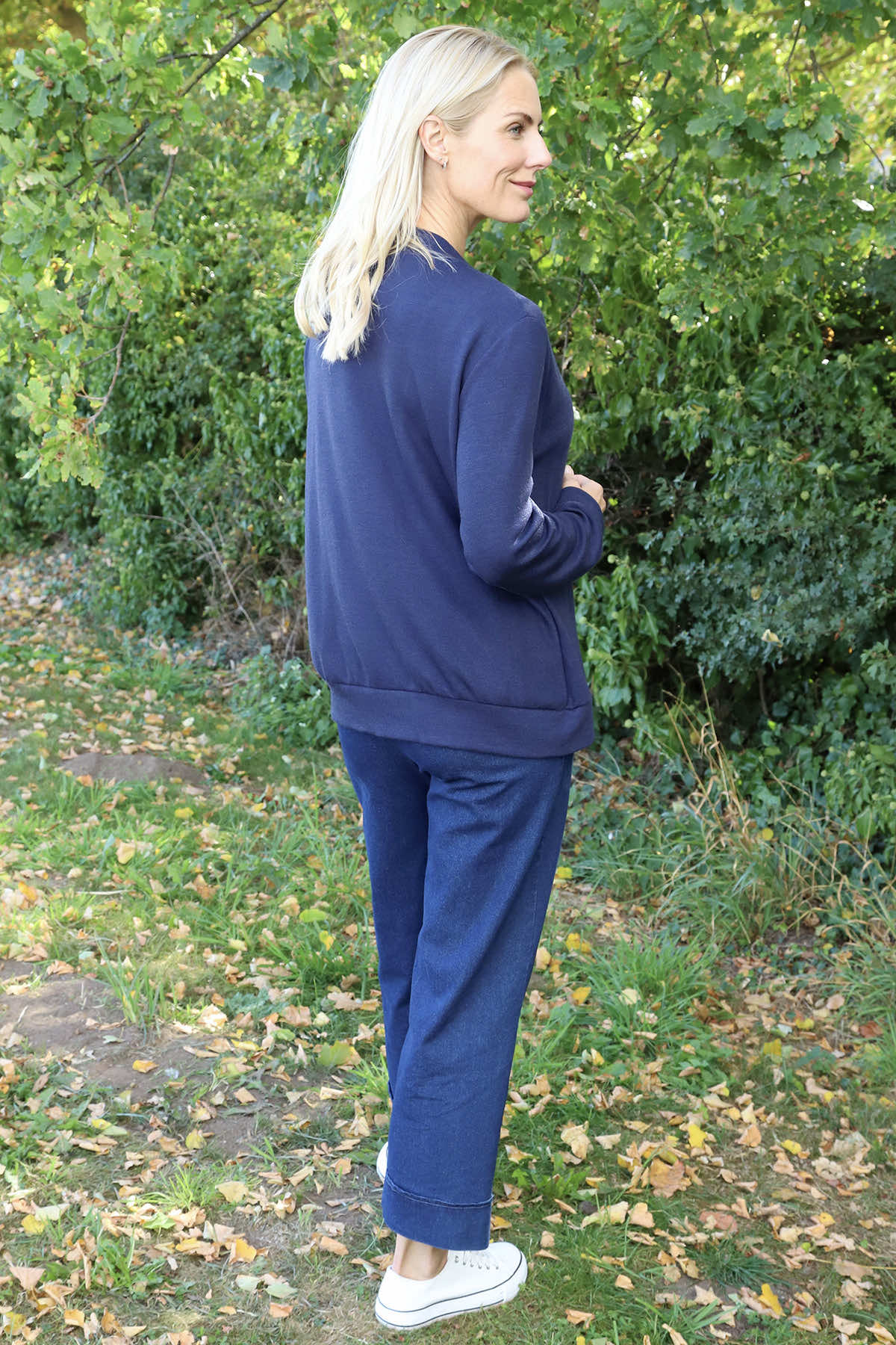 Evianna Knitted Top Navy