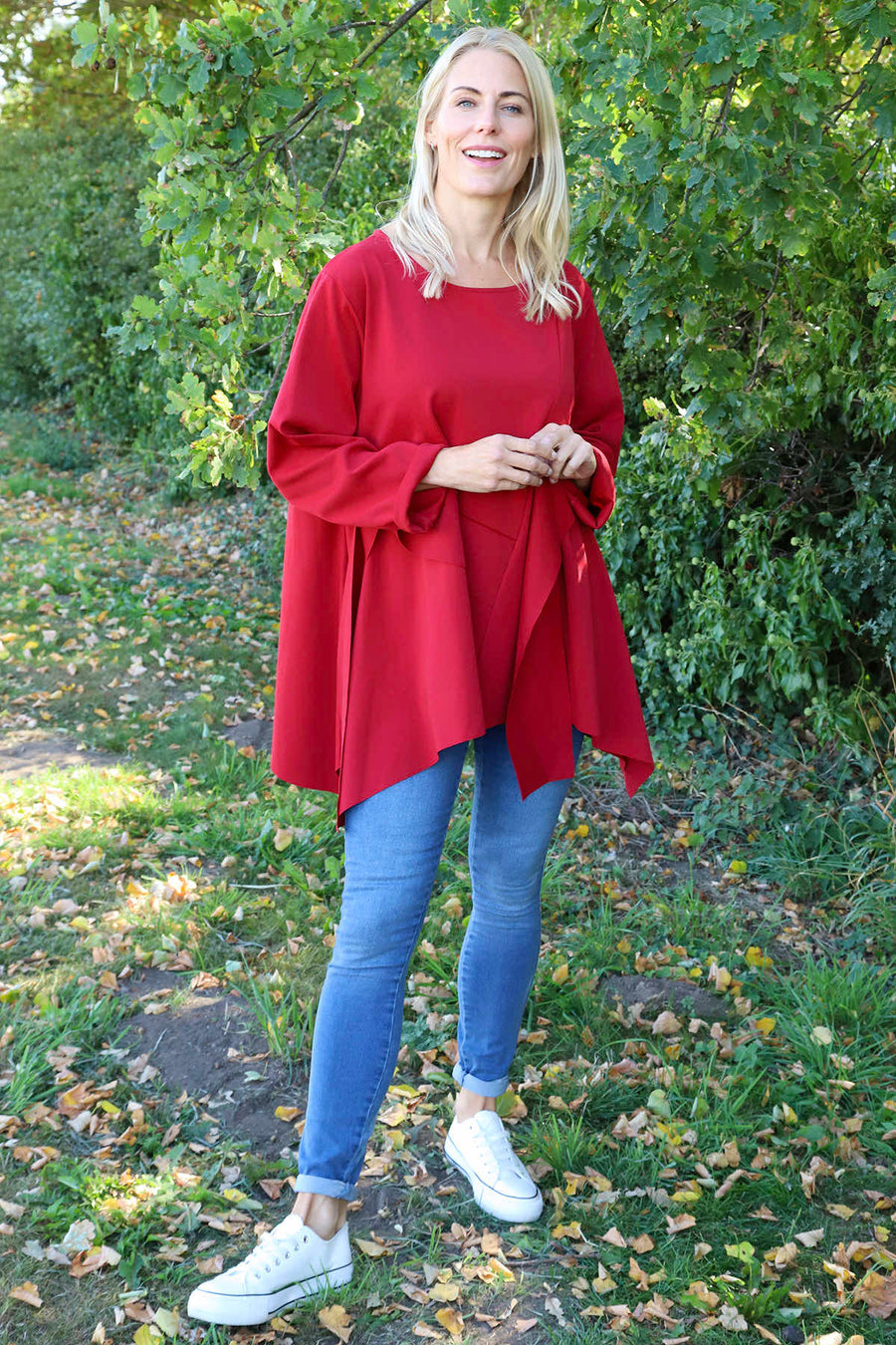 Shannon Seam Detail Top Red