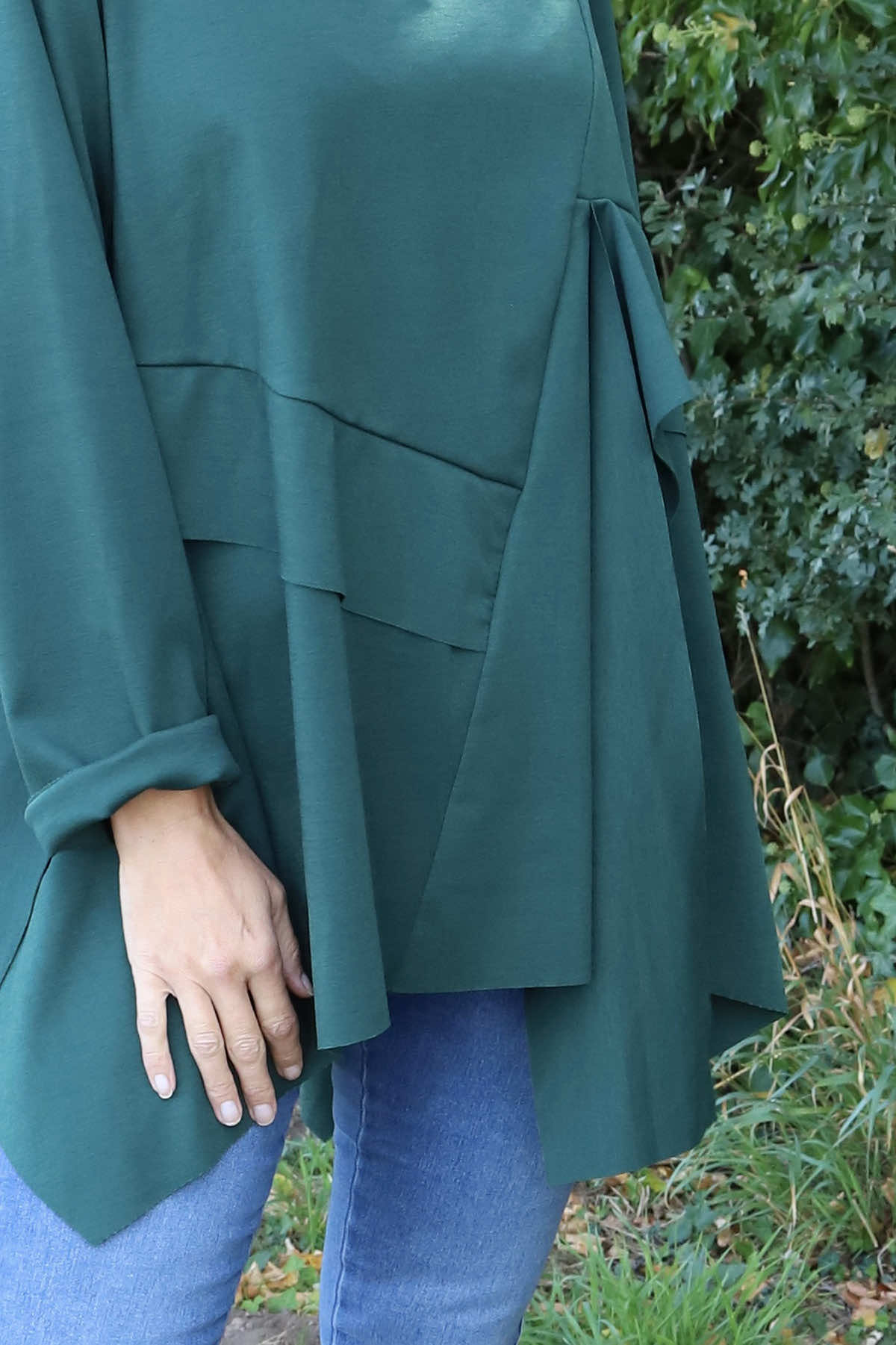 Shannon Seam Detail Top Bottle Green