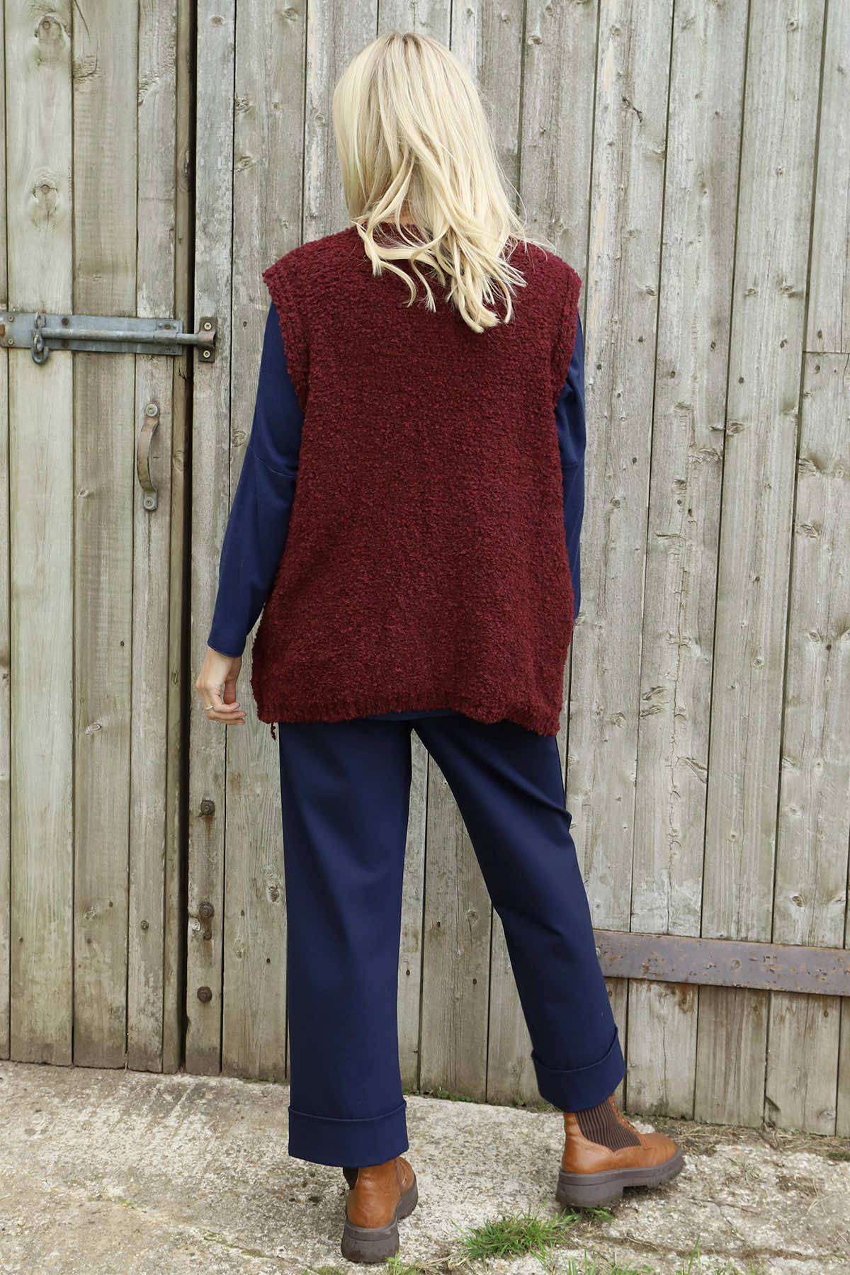 Caroline Knit Gilet Wine