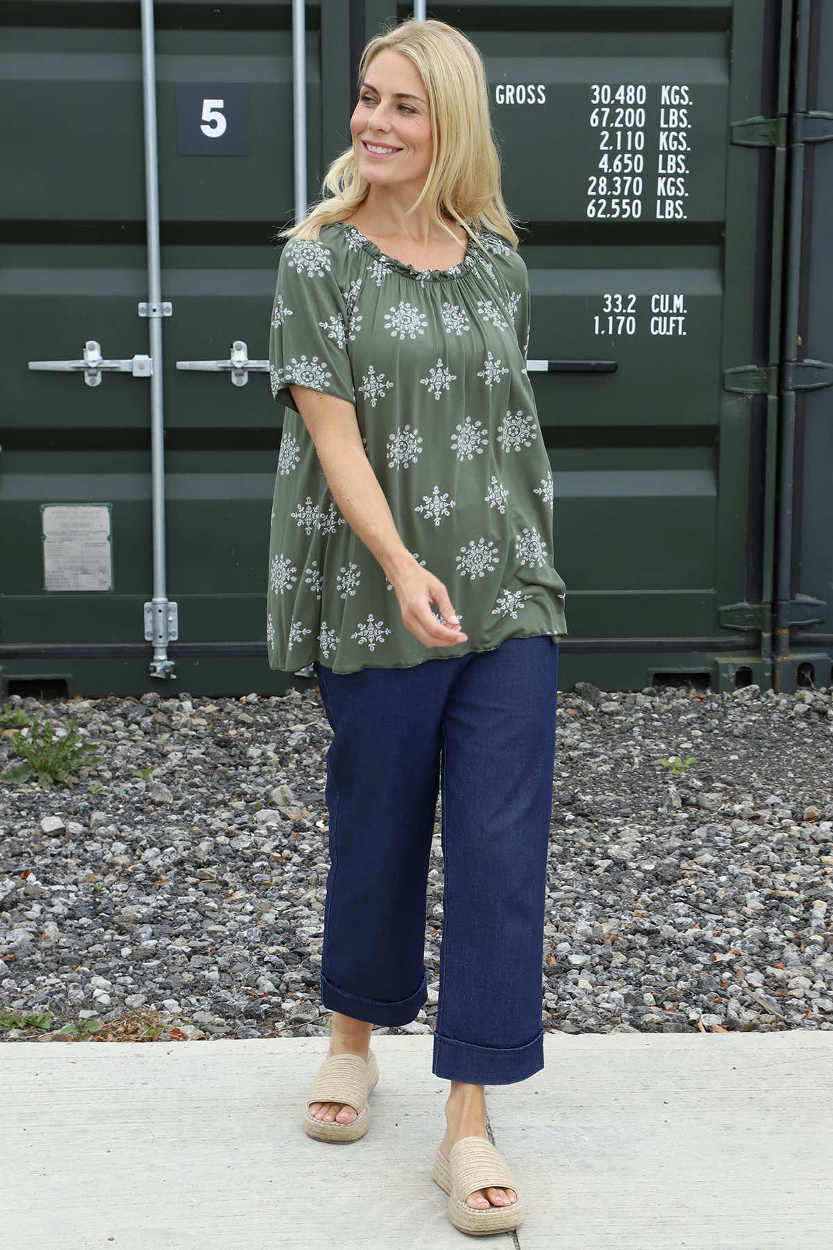 Elari Print Top Khaki