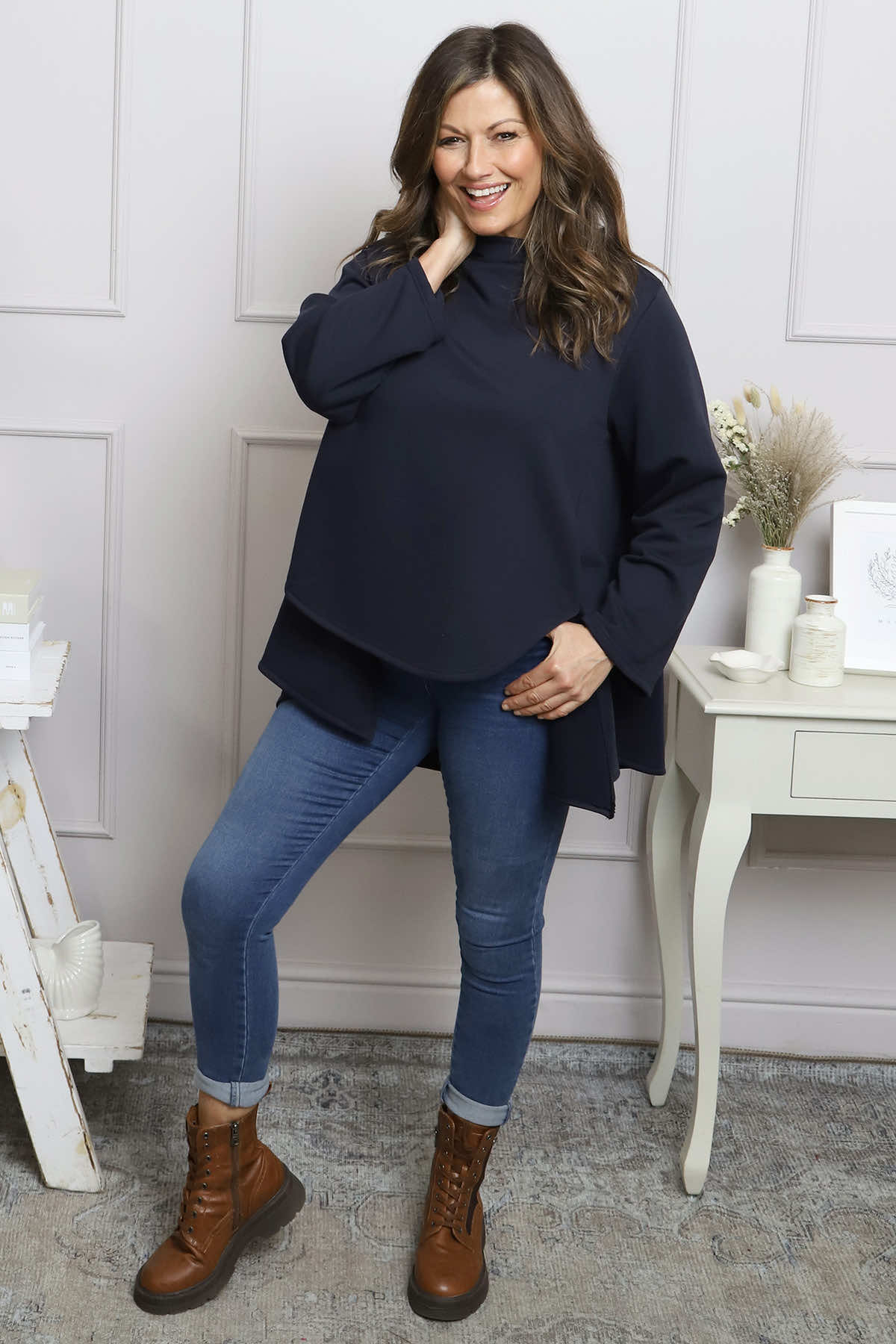 Courtney Cotton Top Navy