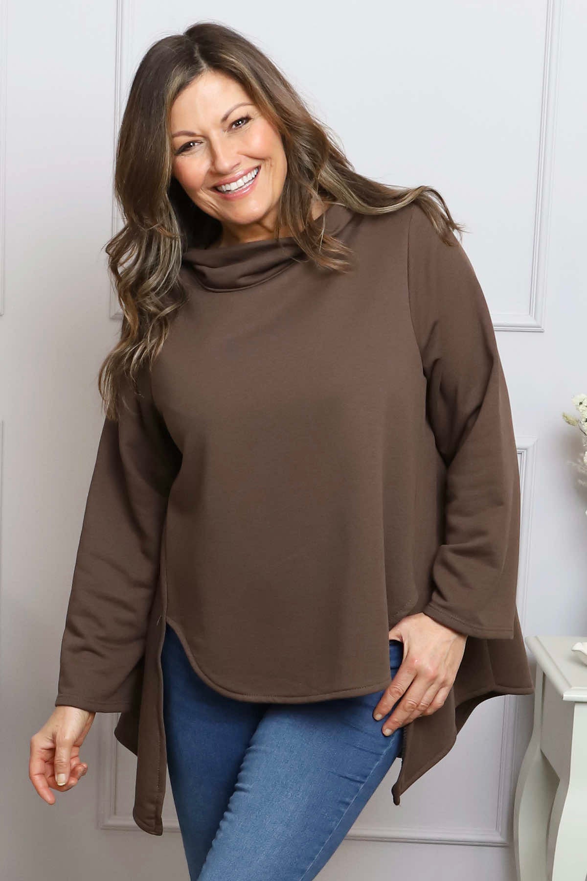 Courtney Cotton Top Cocoa