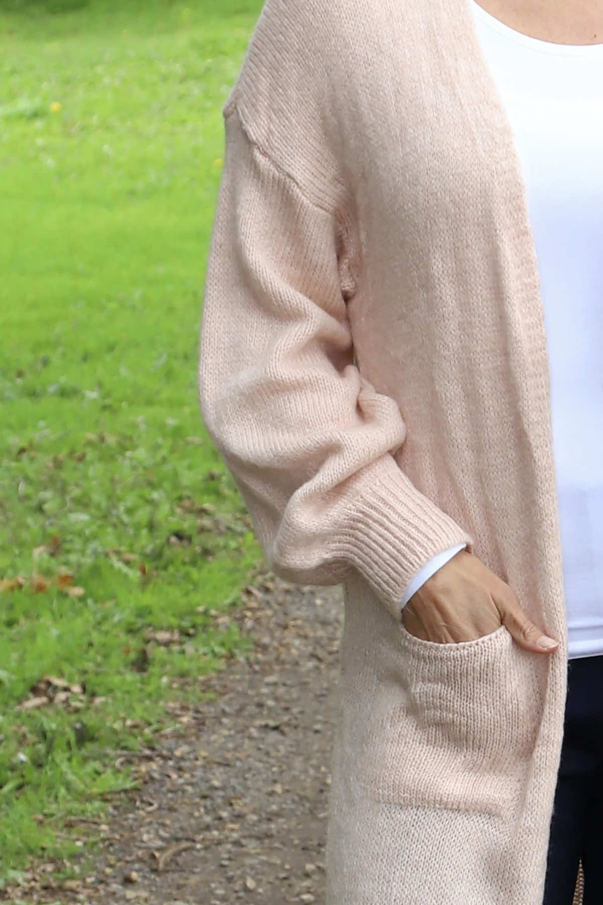 Chelsea Long Knitted Cardigan Pink