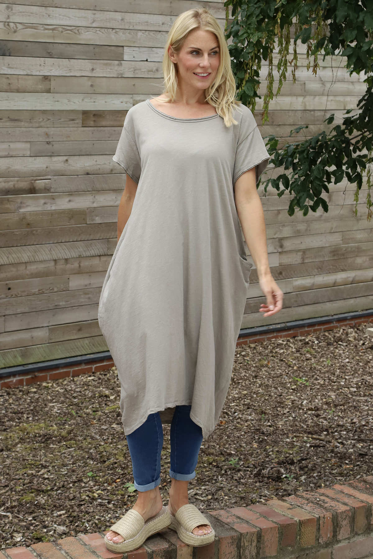 Clara Cotton Dress Mocha