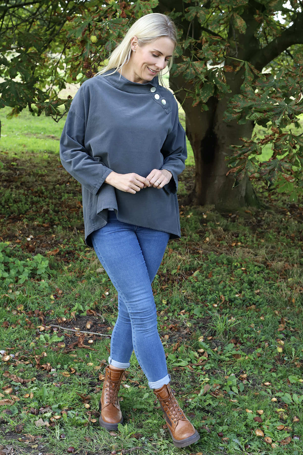 Bradley Needlecord Top Charcoal