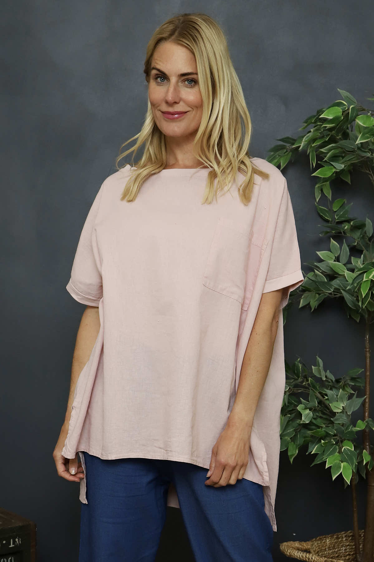 Thekla Linen Top Pink