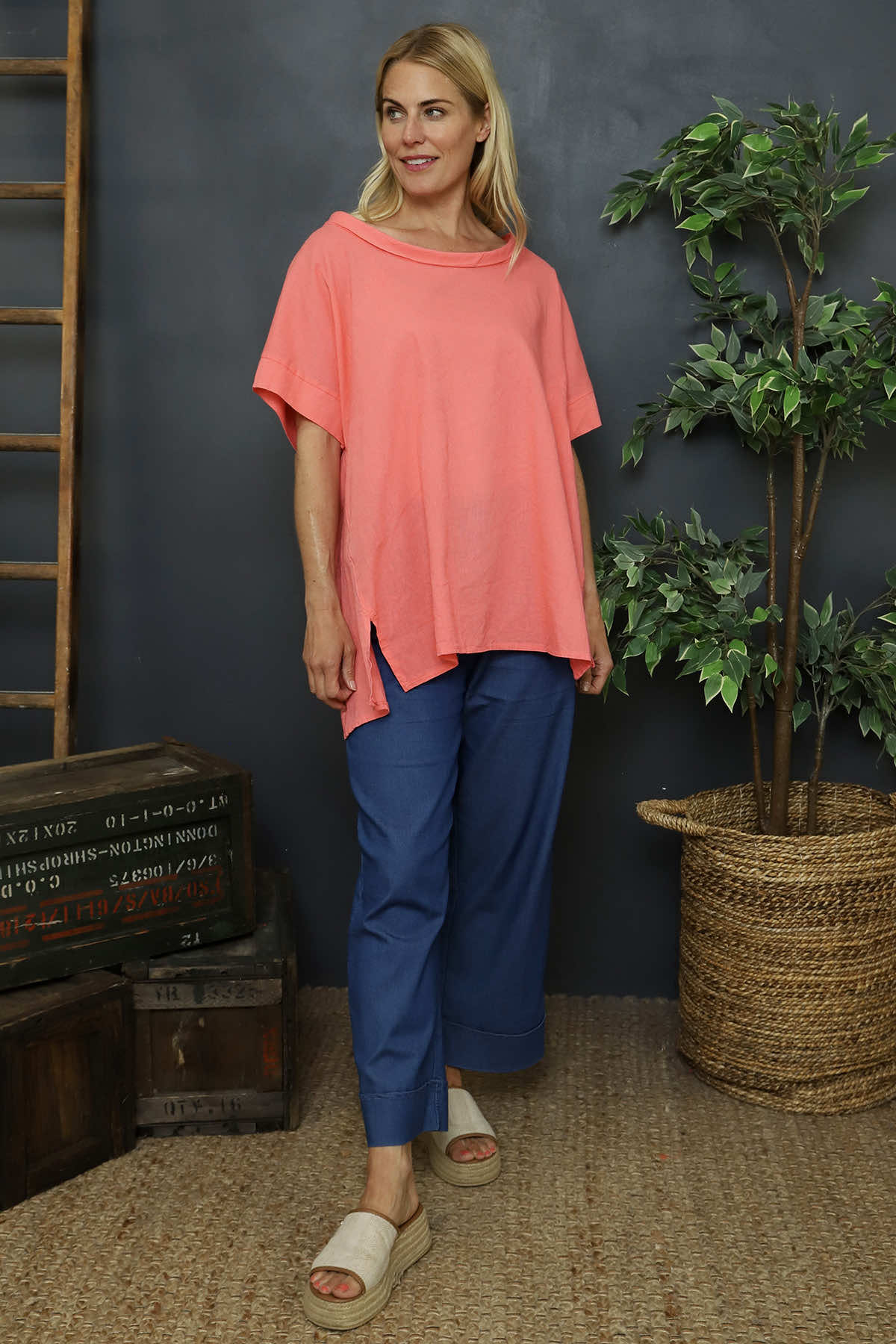 Baines Linen Top Coral