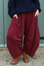 Babette Needlecord Trousers Wine Wine - Babette Needlecord Trousers Wine