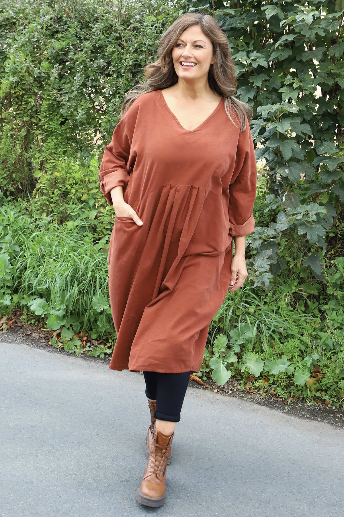 Dinah V-Neck Needlecord Dress Burnt Orange