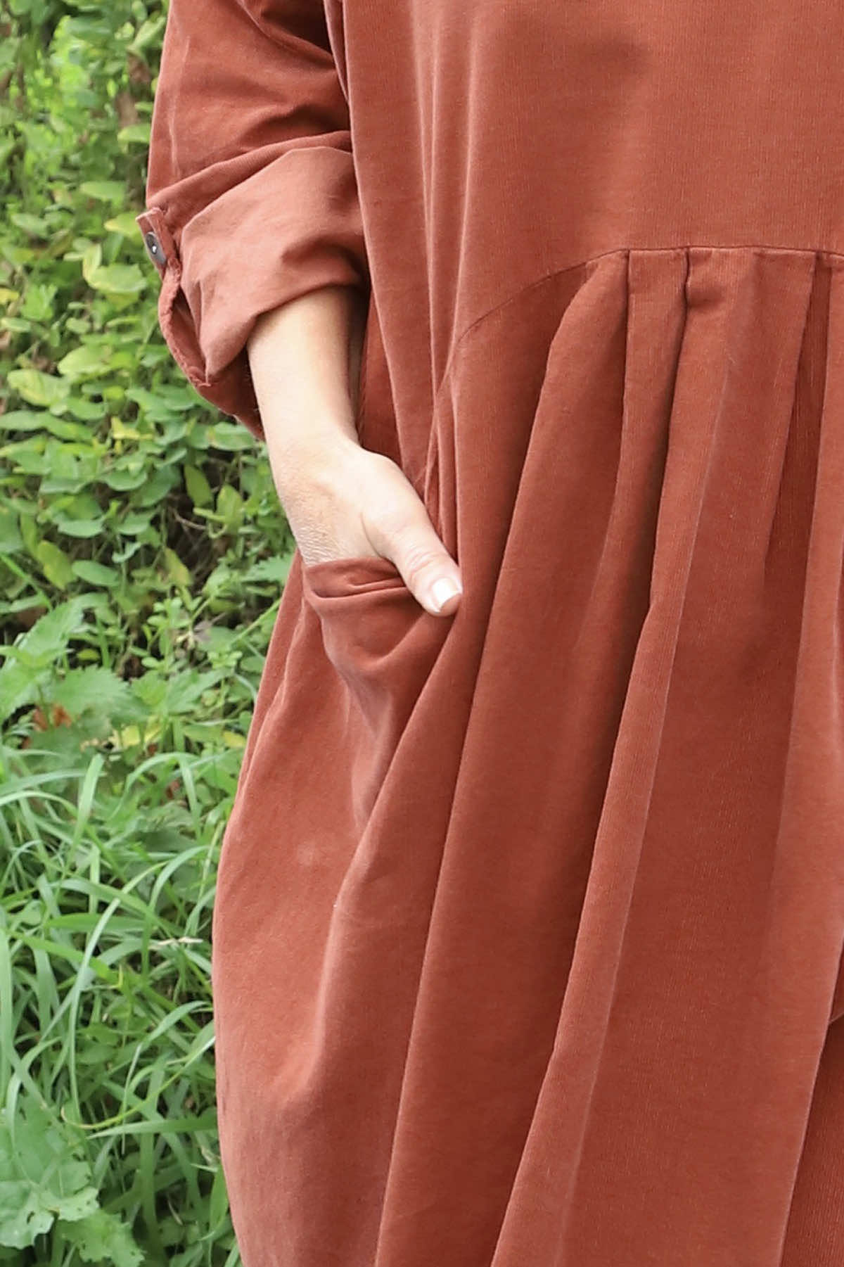 Dinah V-Neck Needlecord Dress Burnt Orange