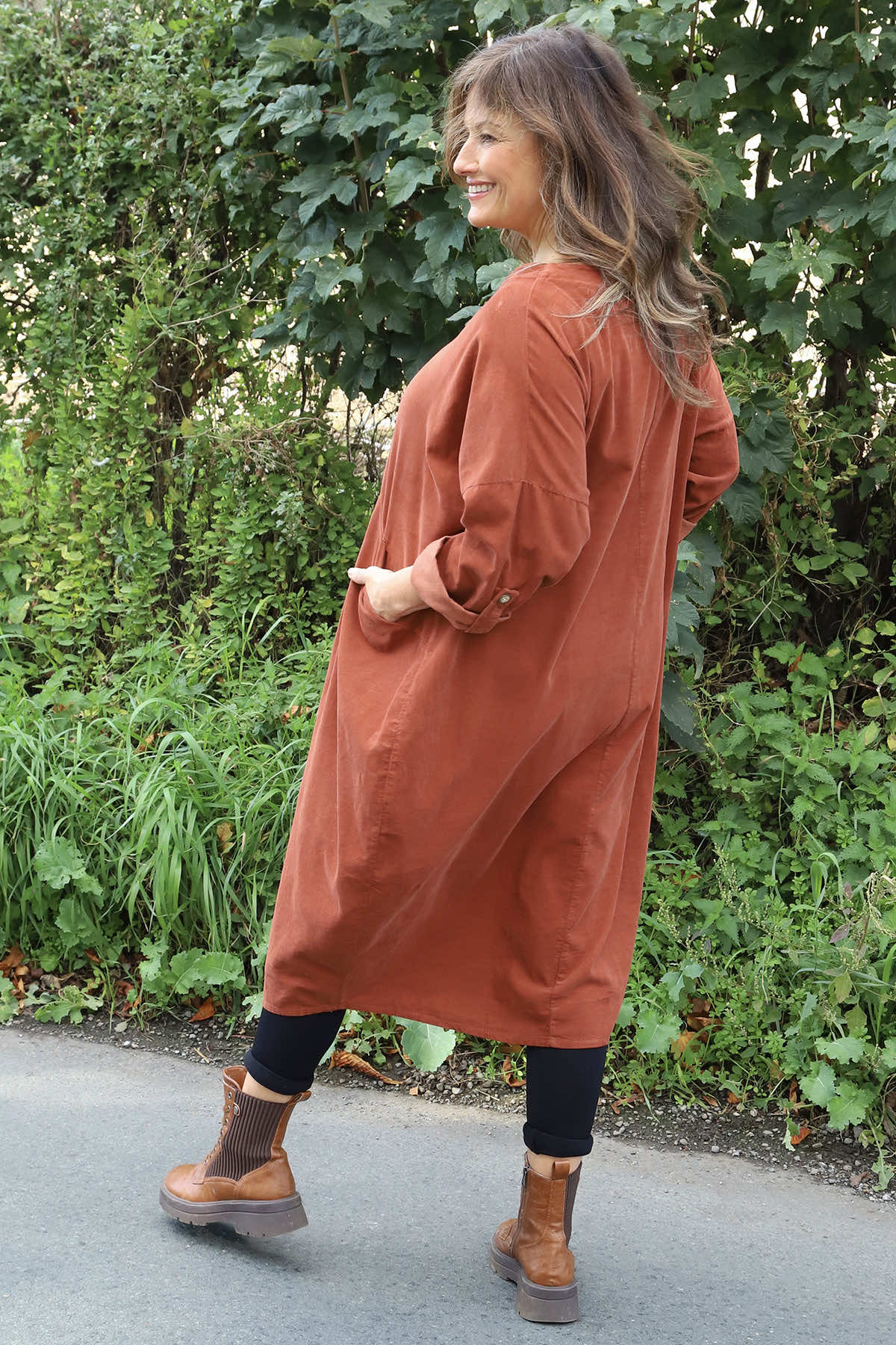 Dinah V-Neck Needlecord Dress Burnt Orange